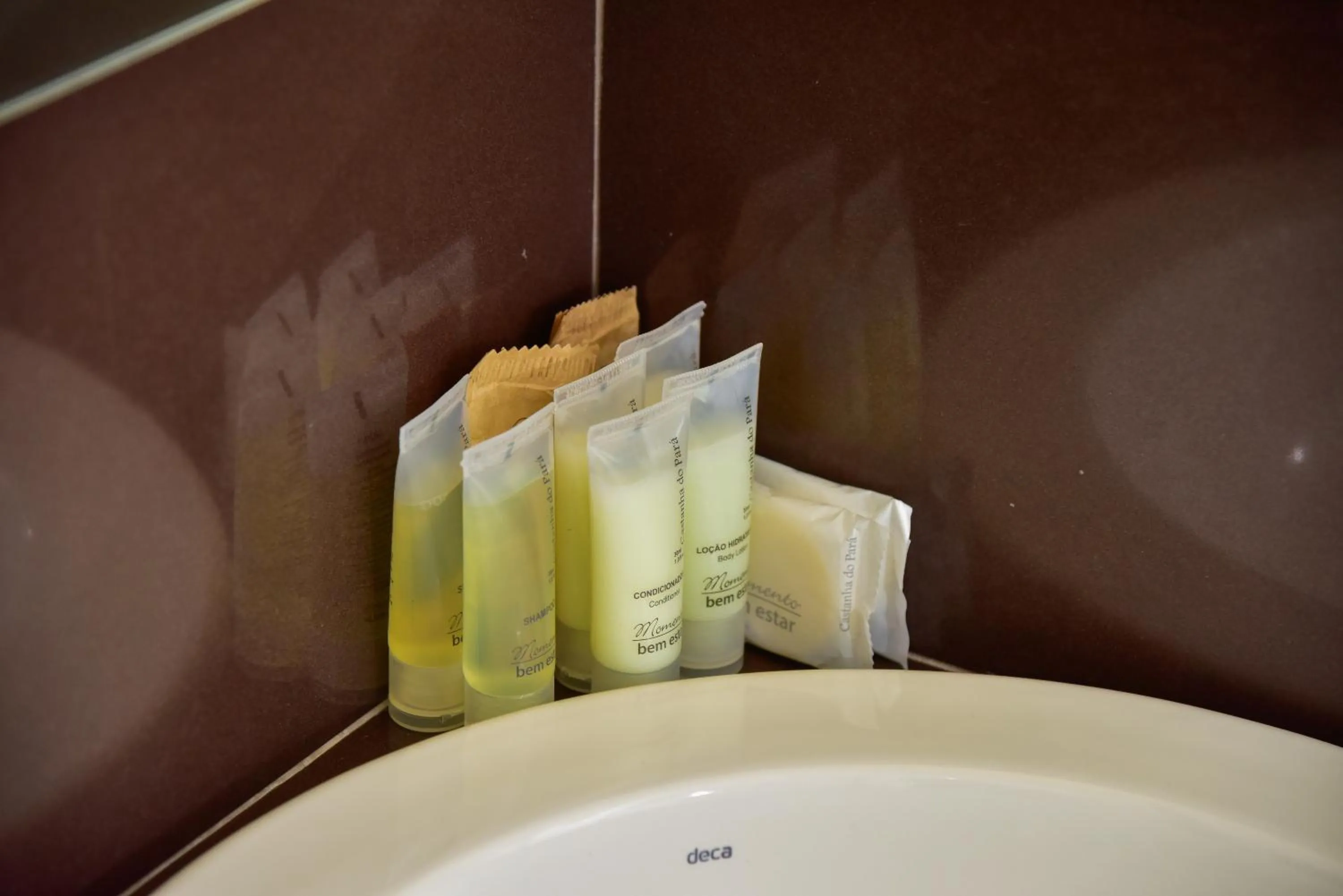 Bathroom in Comfort Suítes Vitória