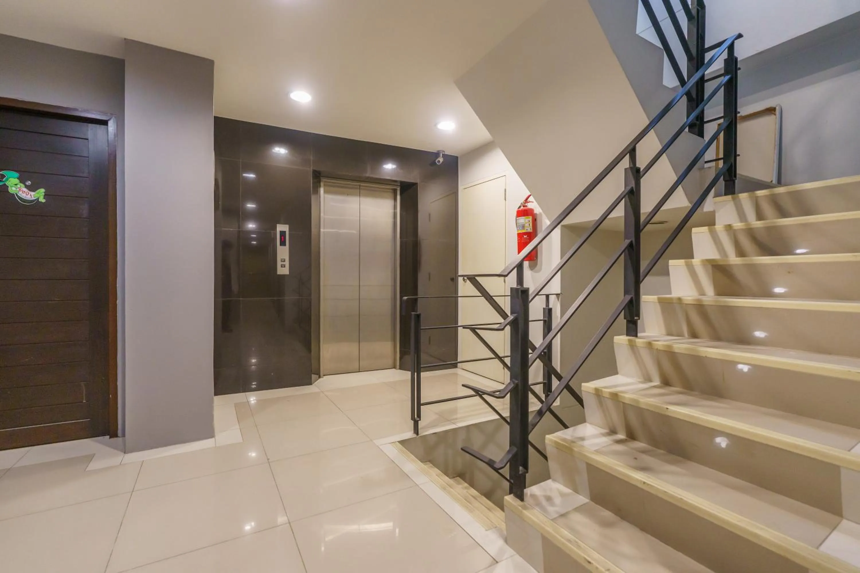 elevator in Deco Lux Hotel