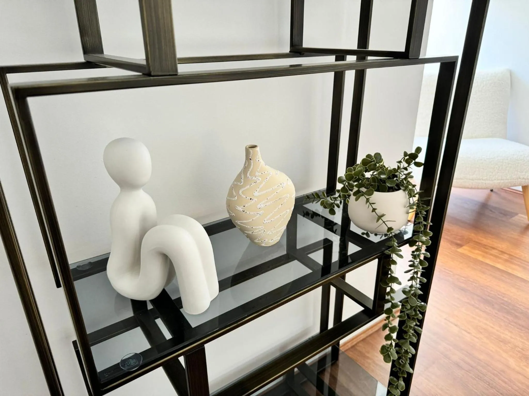 Decorative detail in Montblu at Echo Point