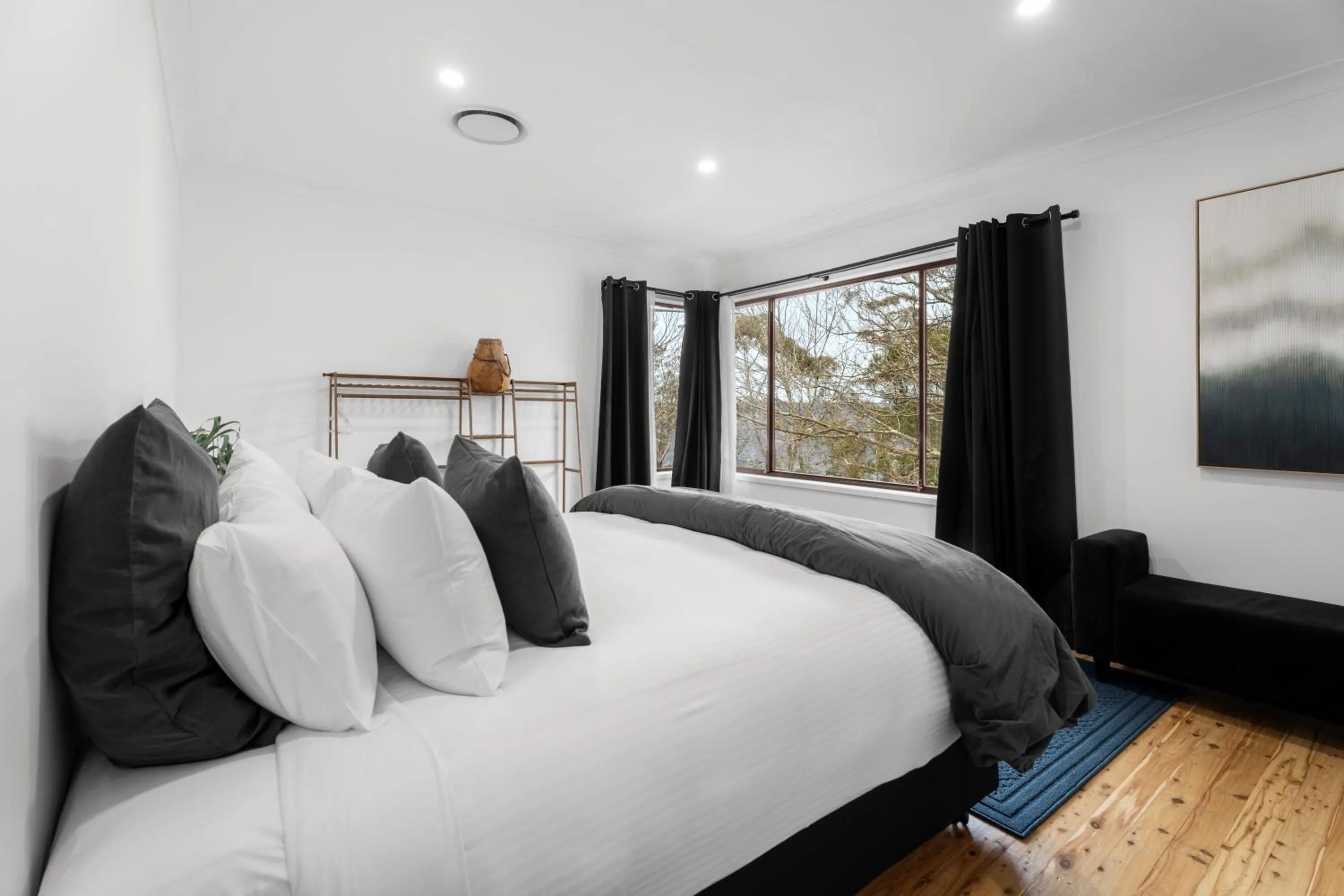 Bed in Montblu at Echo Point