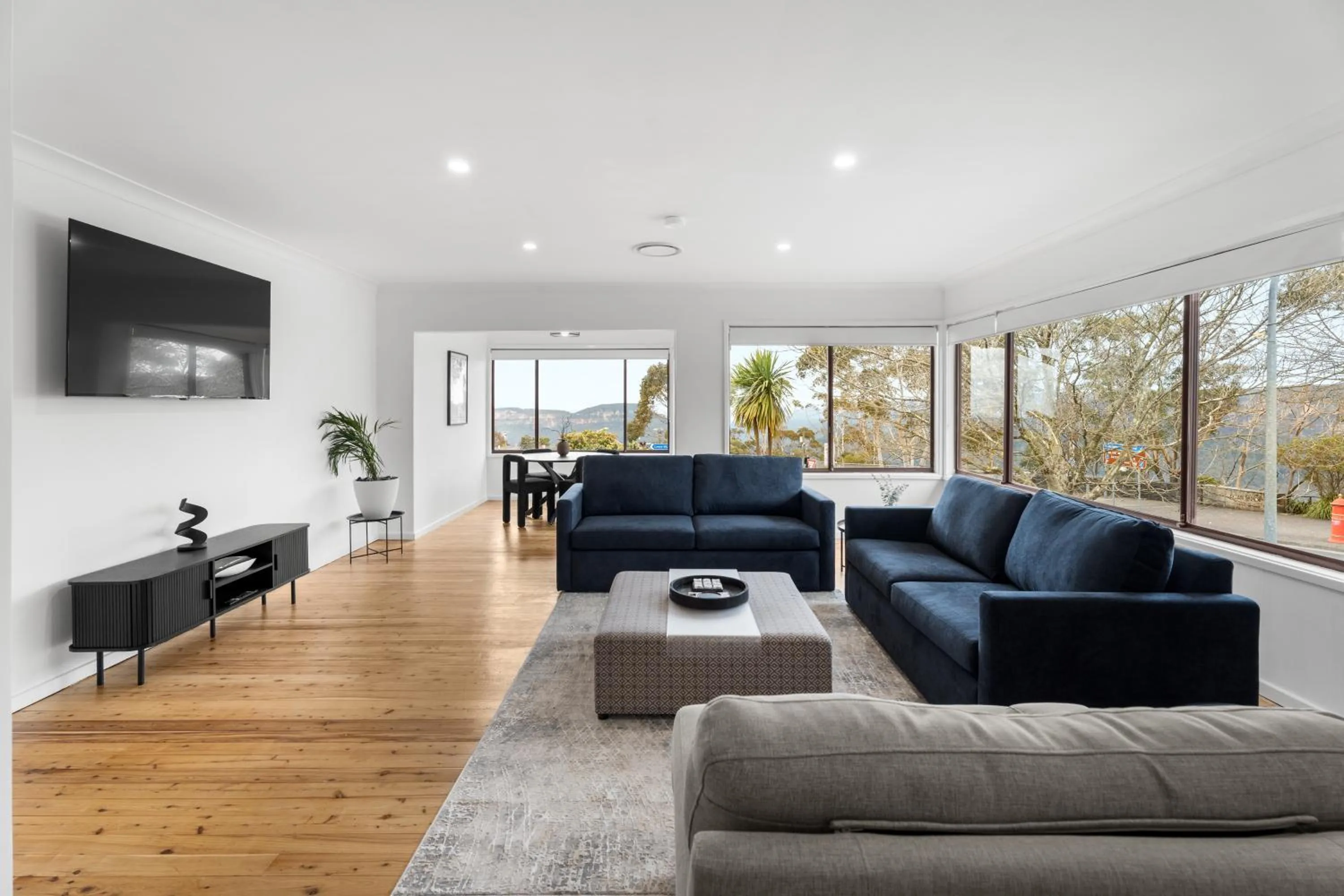 TV and multimedia in Montblu at Echo Point