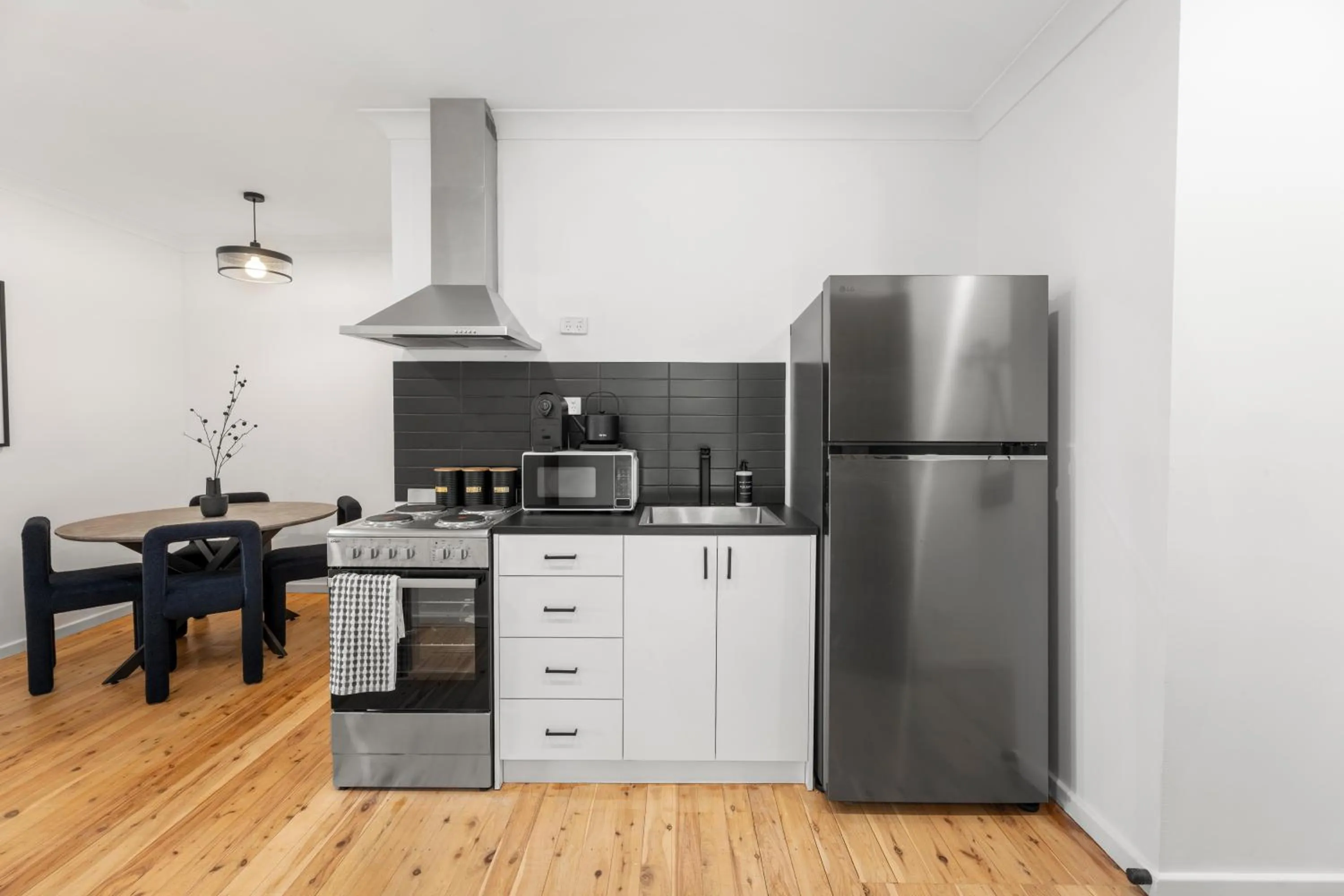 Coffee/tea facilities in Montblu at Echo Point