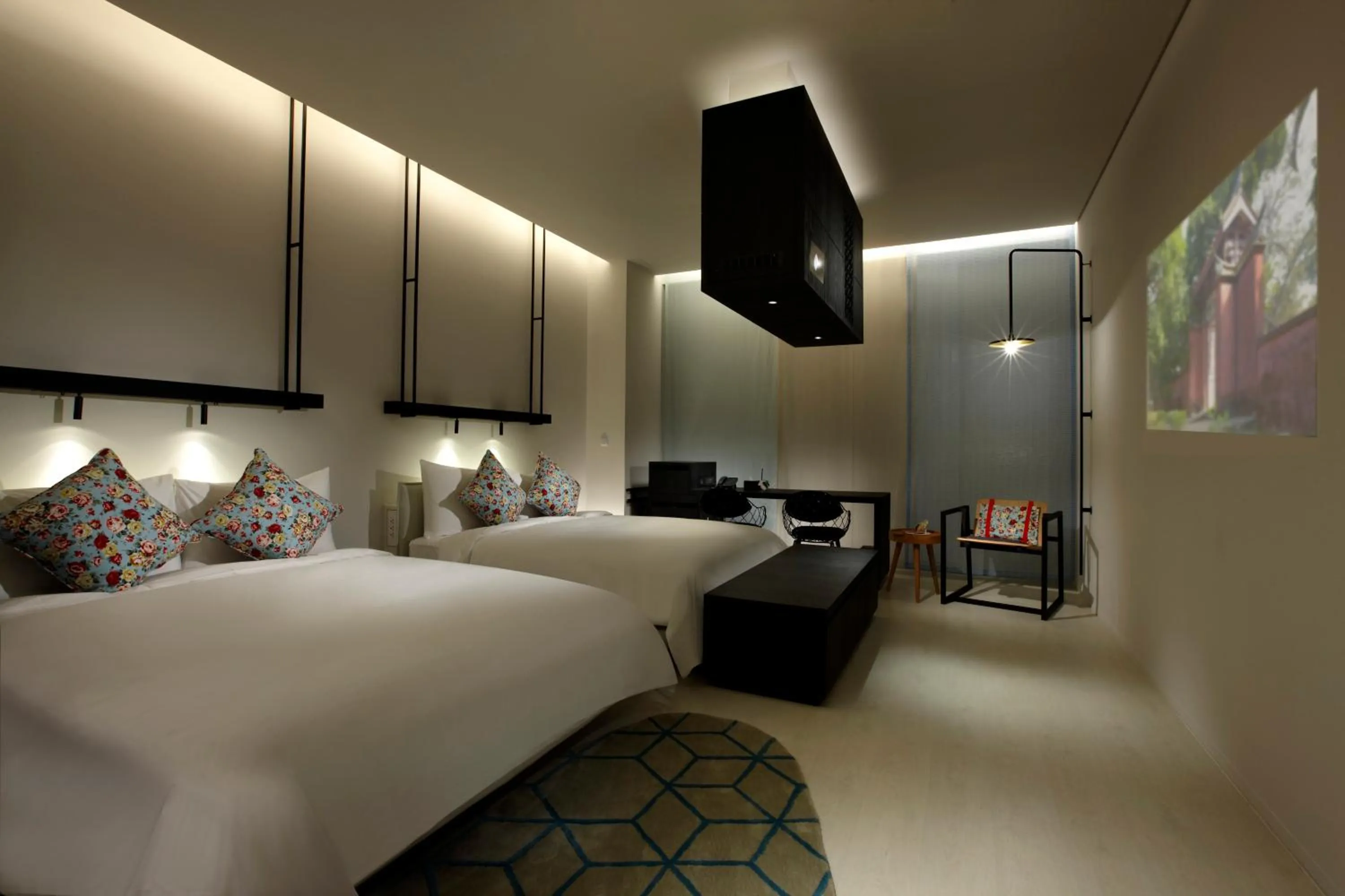 Bed in The Place Tainan