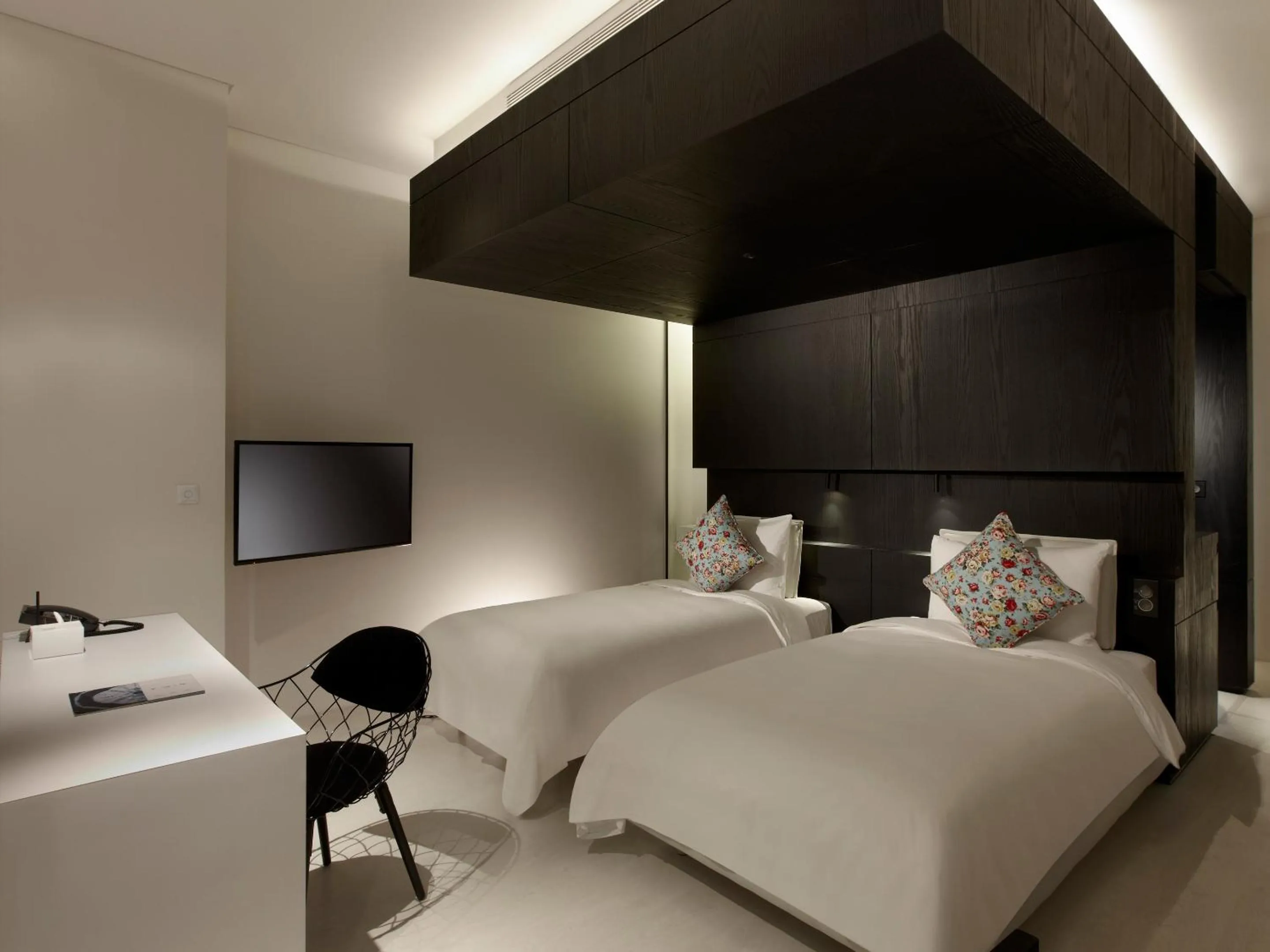 Exquisite Twin Room in The Place Tainan