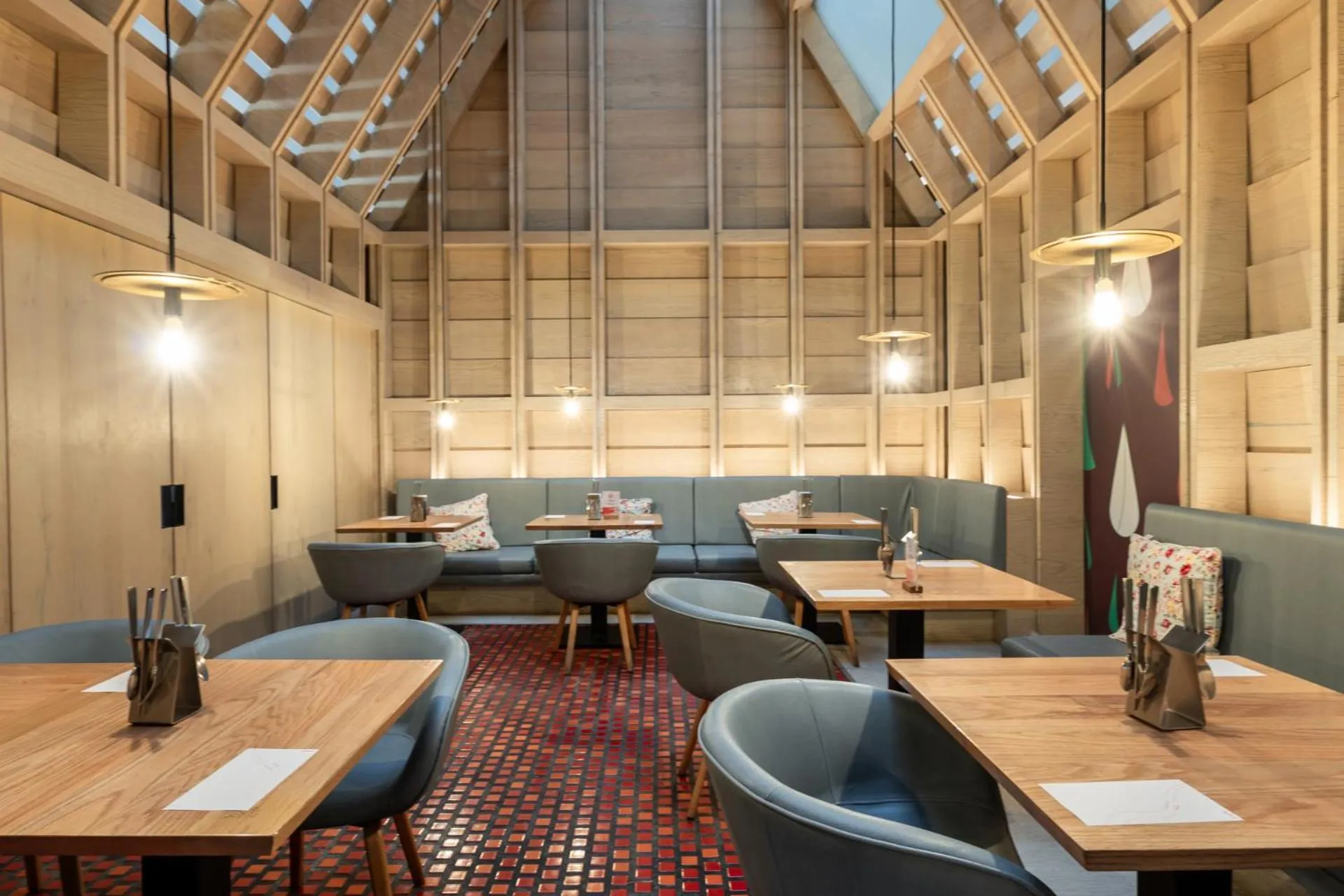 Restaurant/places to eat in The Place Tainan