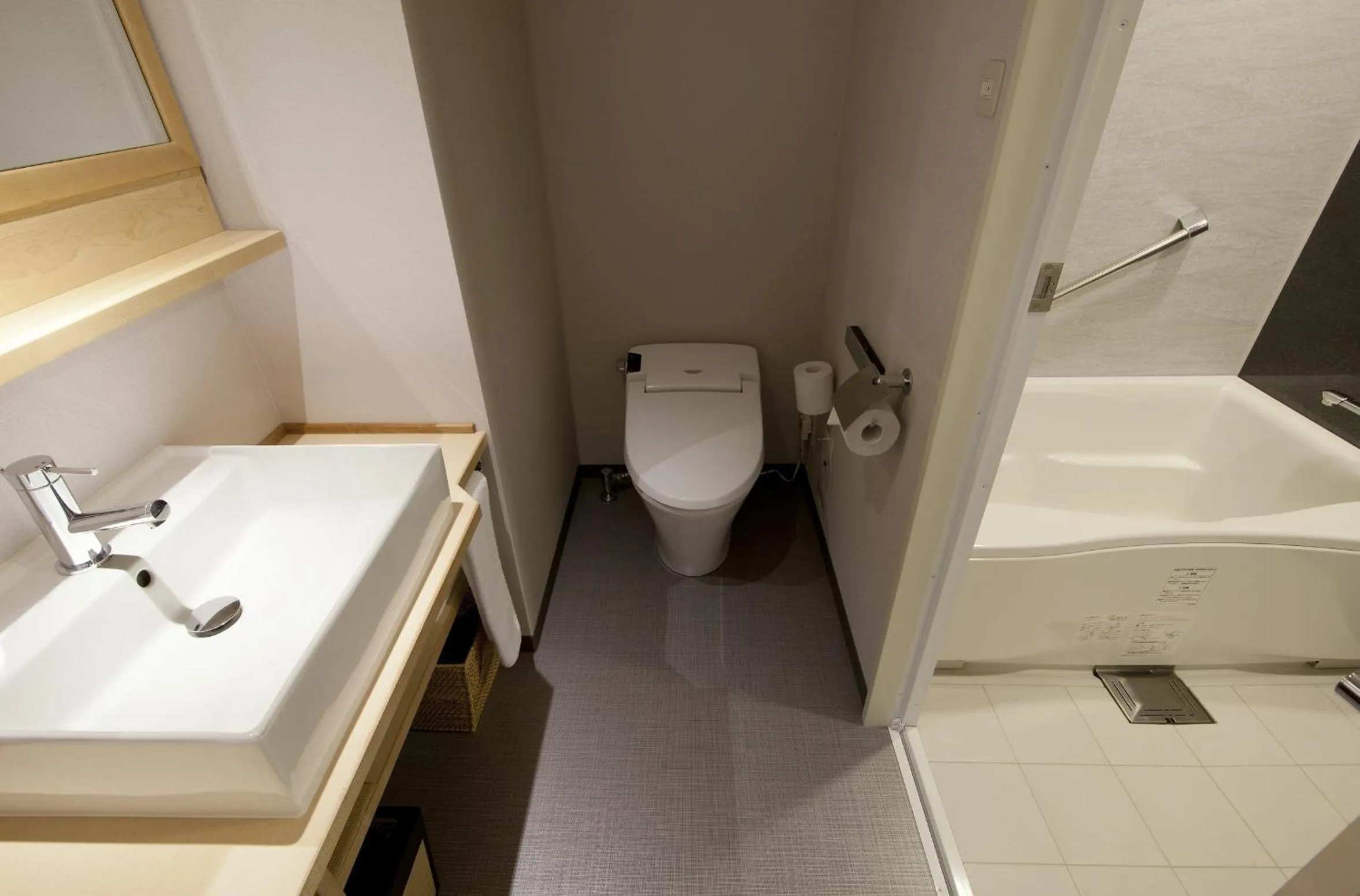 Bathroom in Cocochee Hotel Numazu