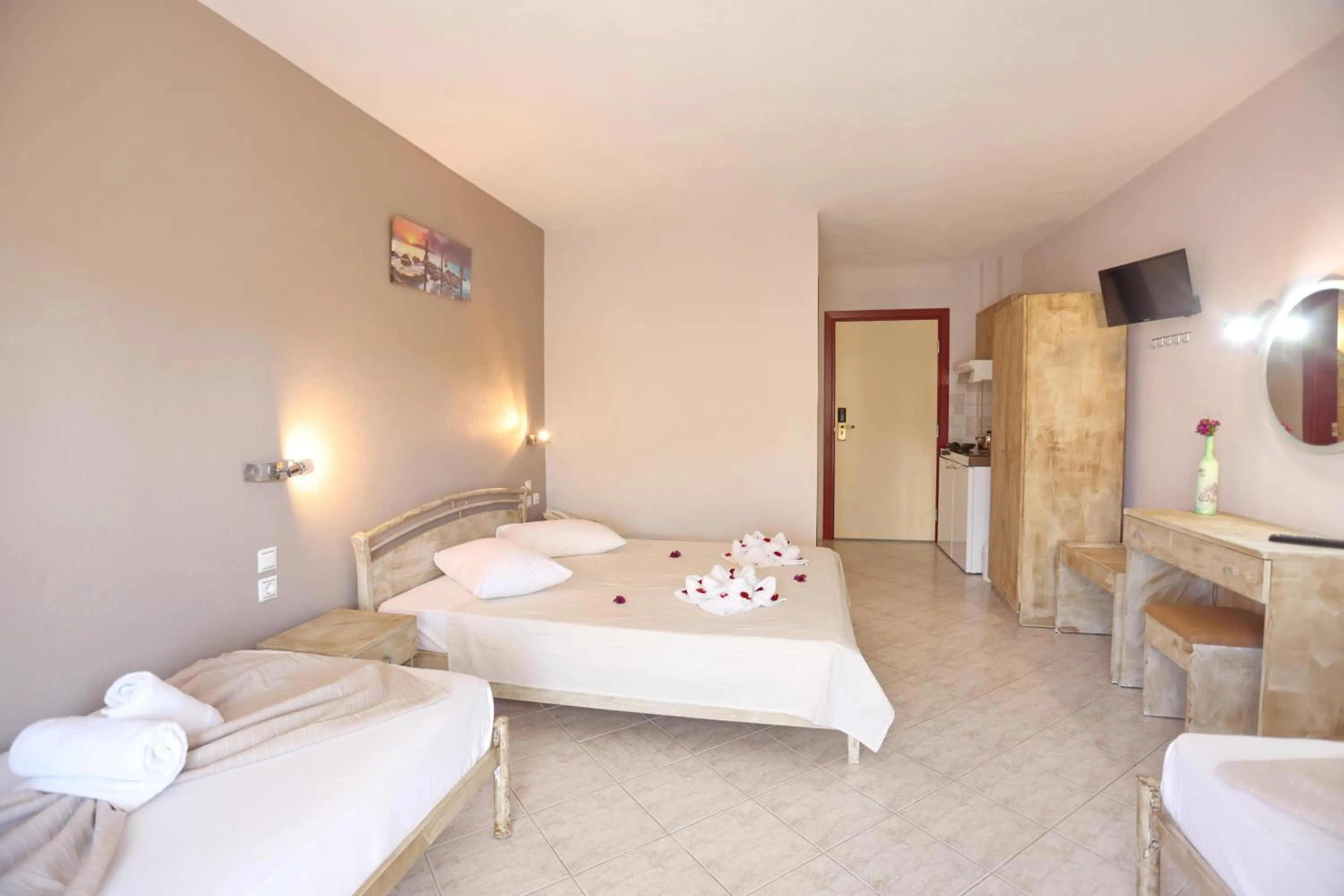 Bed in Summer Dream Hotel