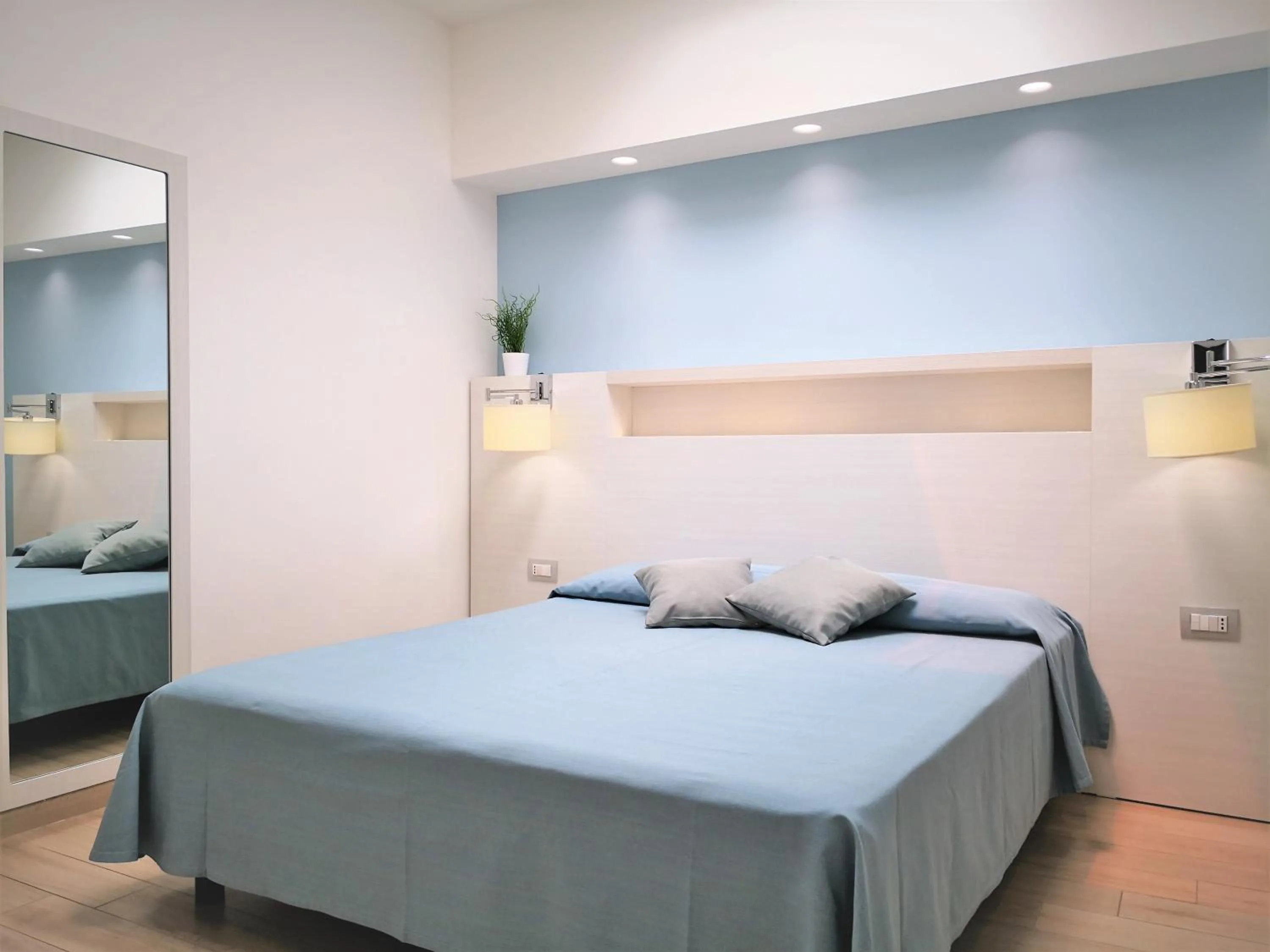 Photo of the whole room, Bed in Hotel Perla Gaia