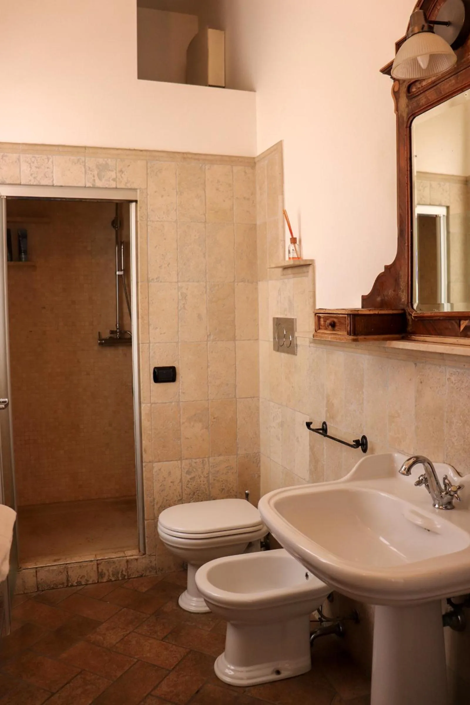 Bathroom in La Corte di Brusuglio Apartments