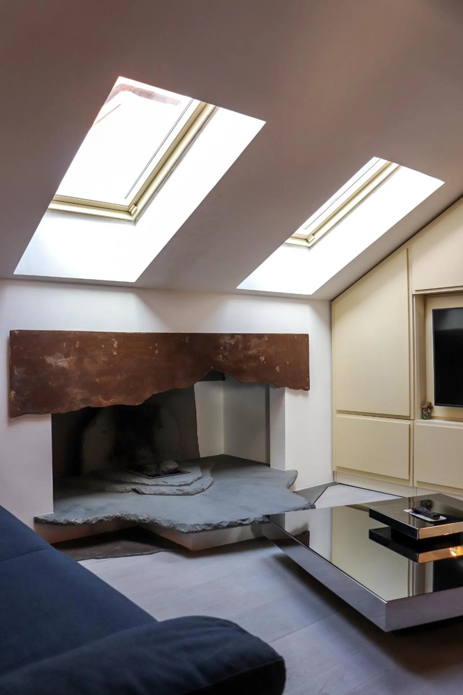 Living room in La Corte di Brusuglio Apartments