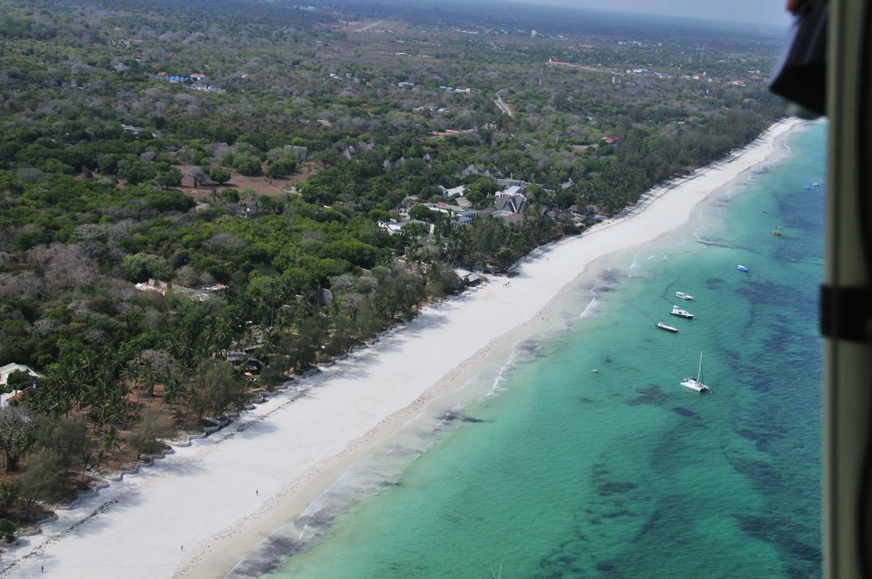Bird's eye view in Lantana Galu Beach
