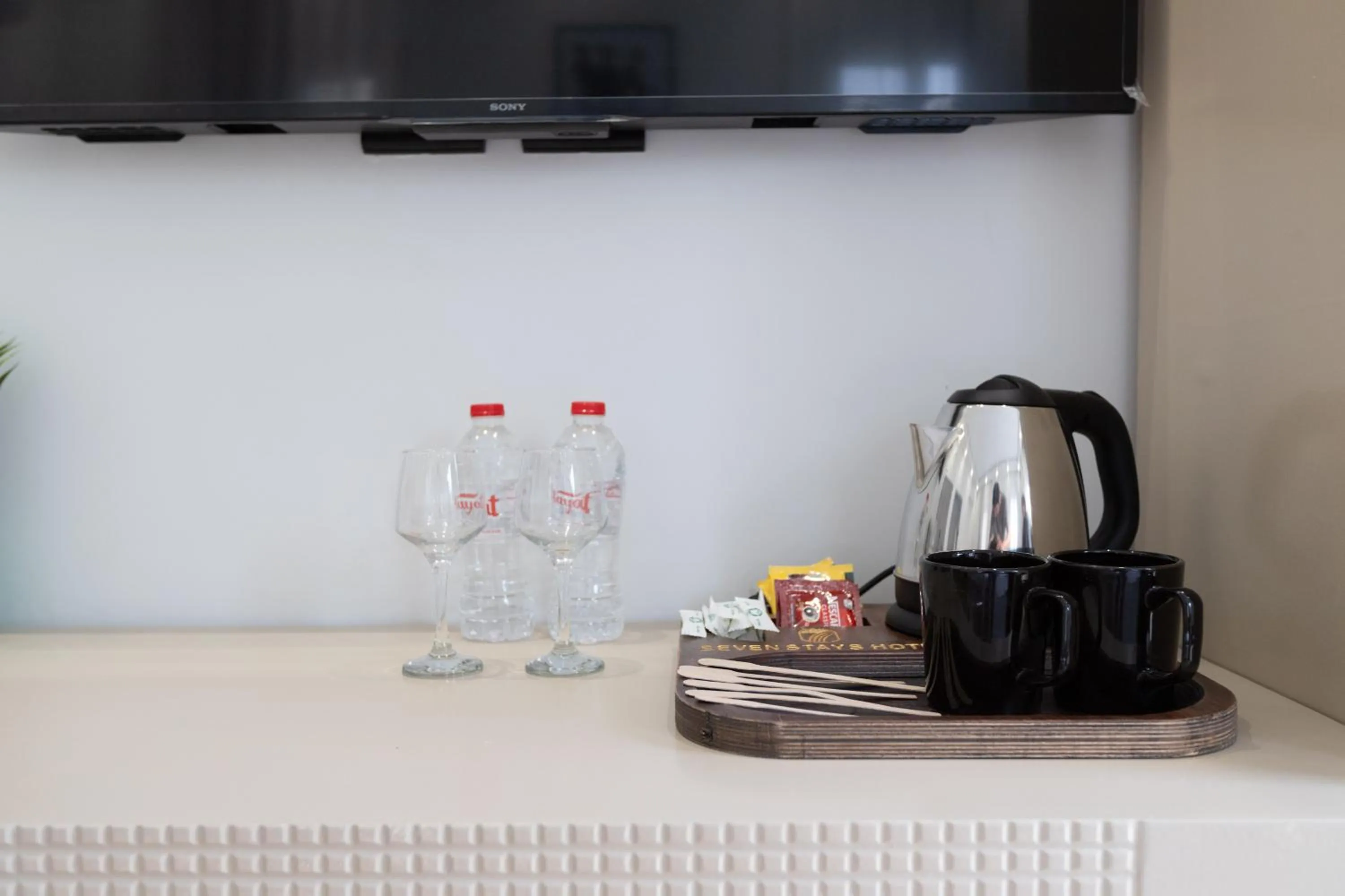 Coffee/tea facilities in Seven Stays Zayed