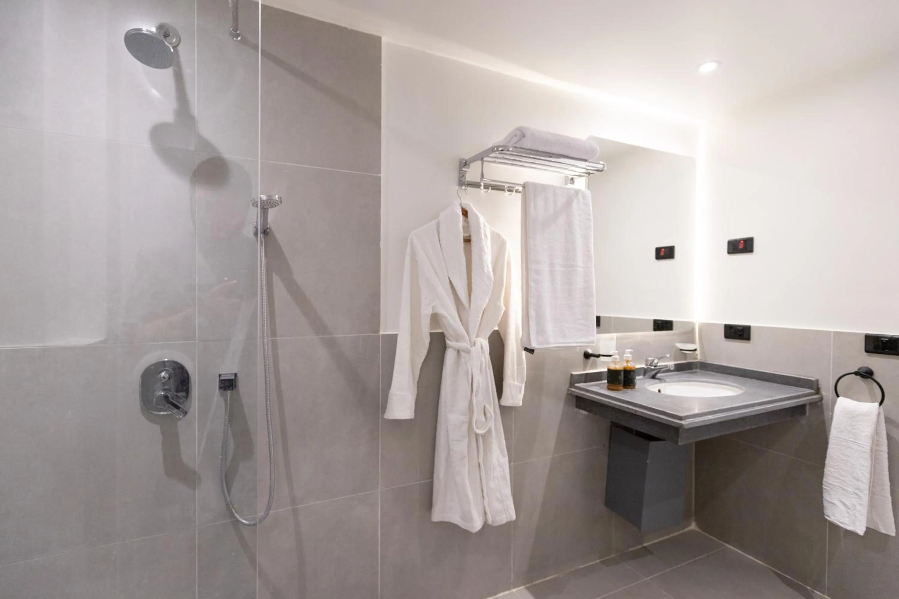 Bathroom in Seven Stays Zayed