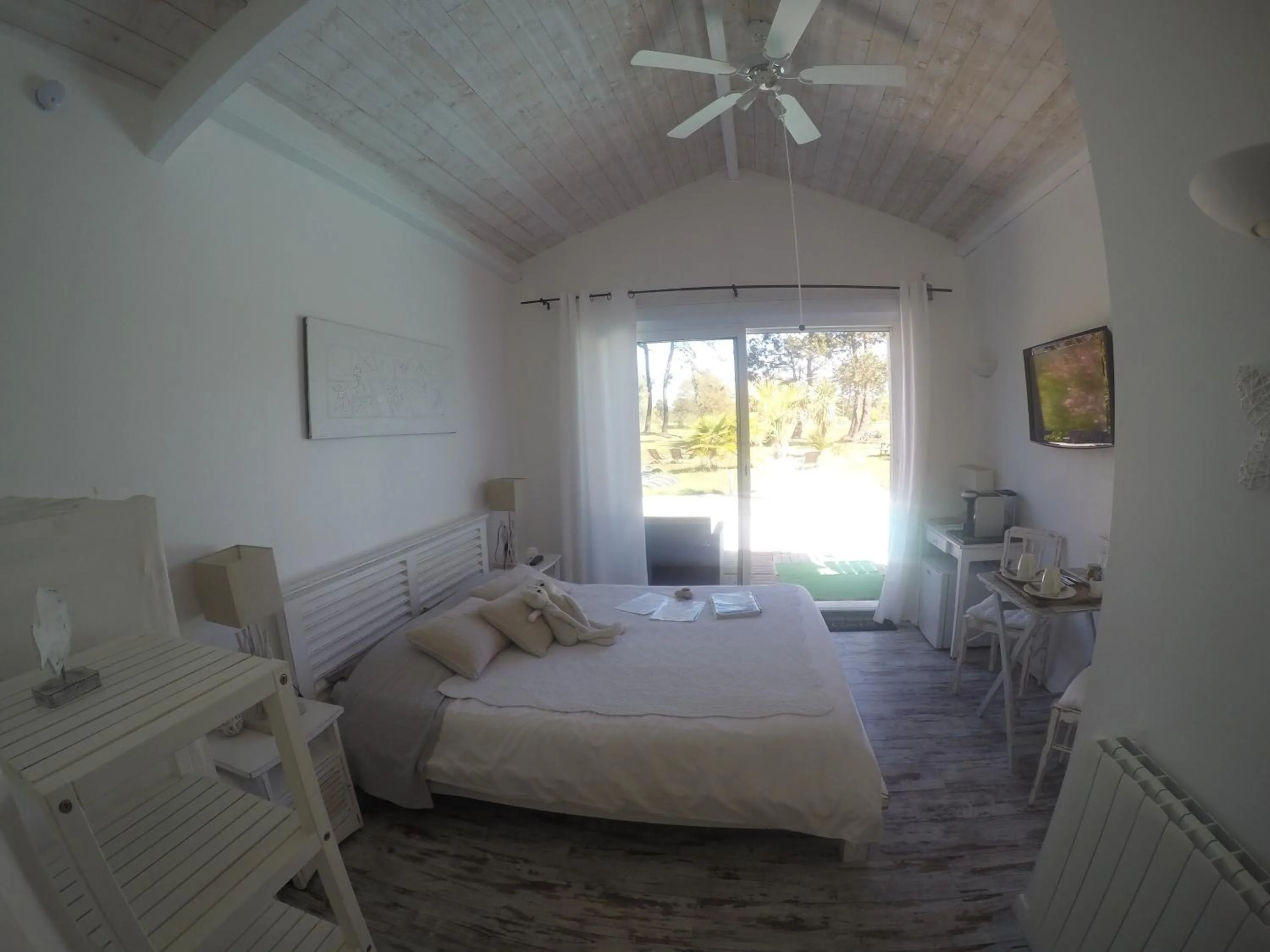 Bed in Villa Saint Barth