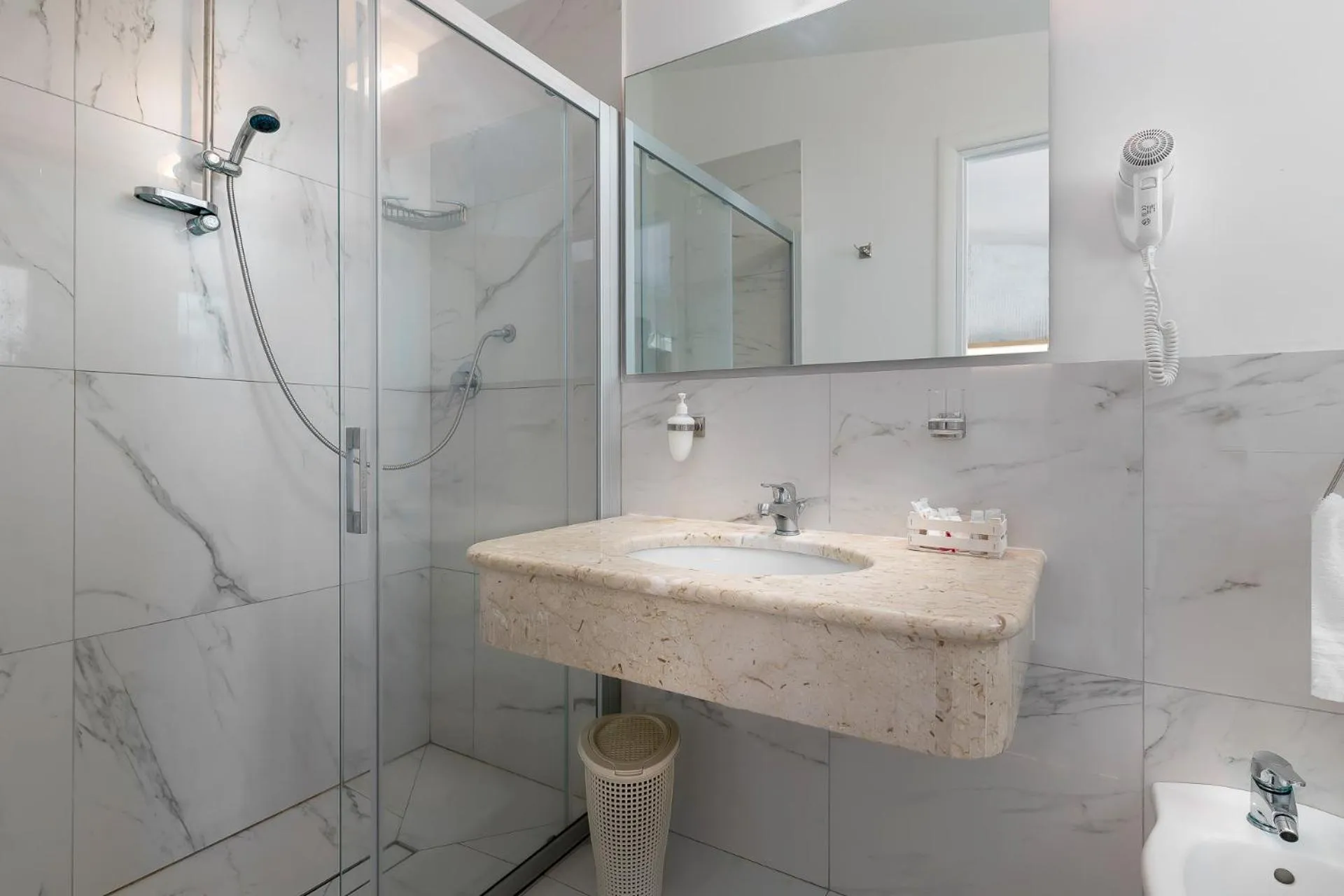 Bathroom in Hotel Villaggio Stromboli