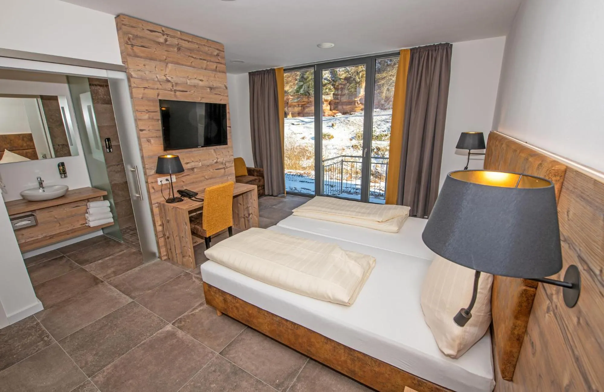 Staff, Bed in Landhotel Weihermühle