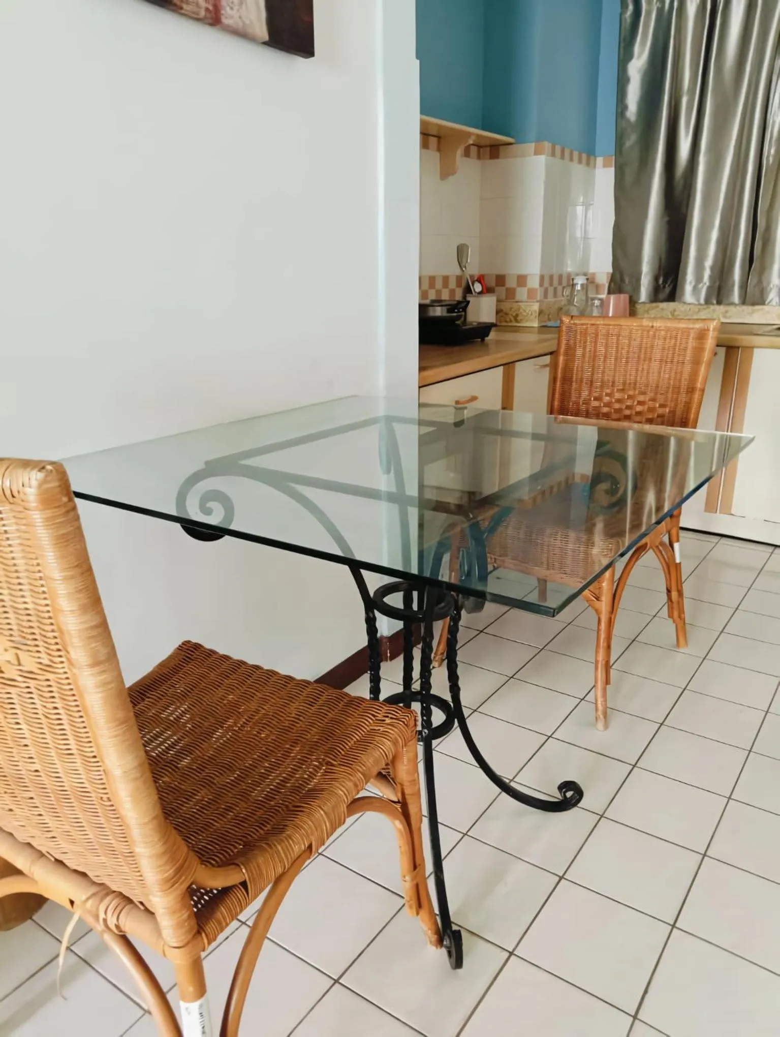 Dining area in ZNZ Oasis Homestay