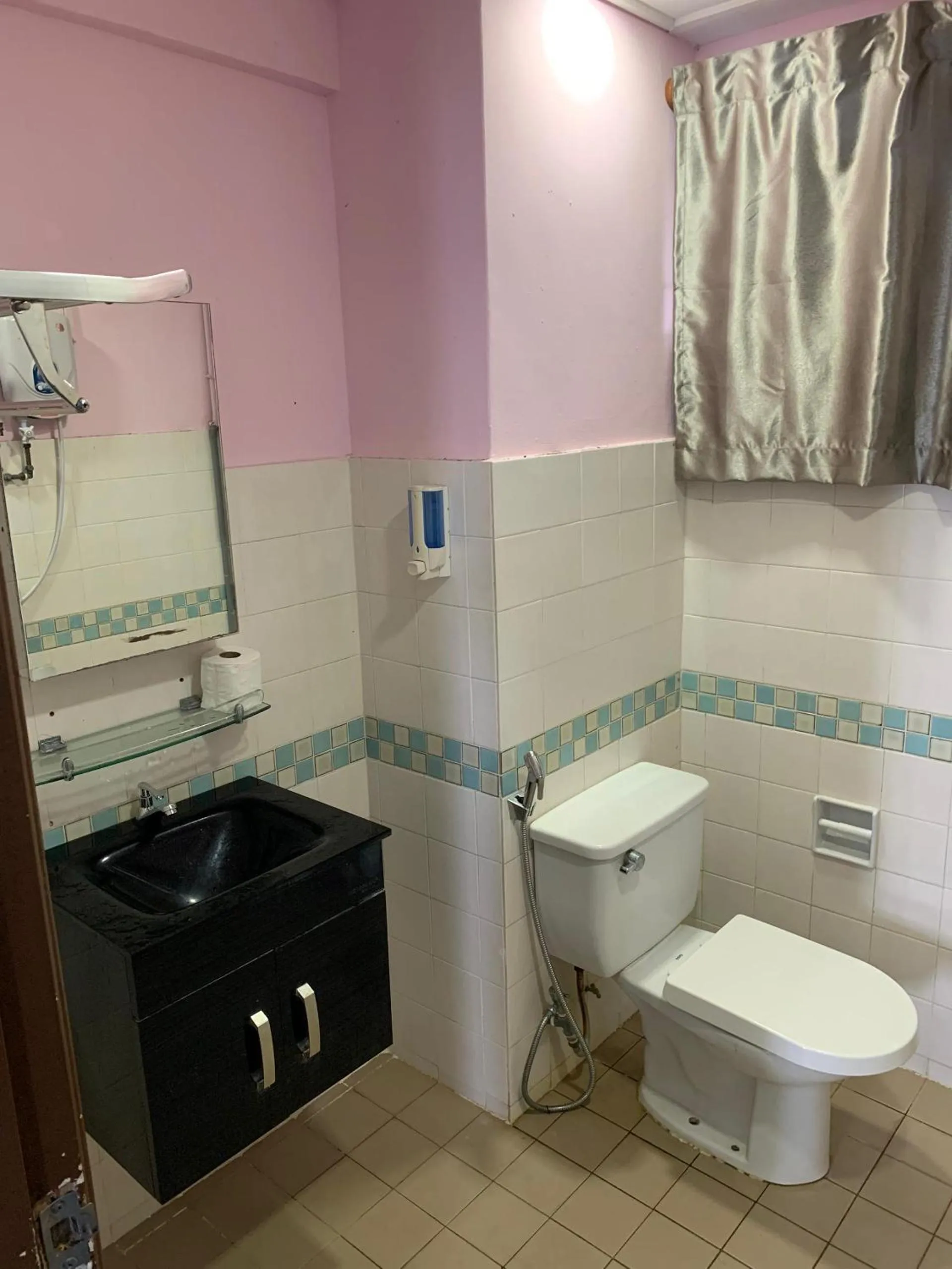 Toilet in ZNZ Oasis Homestay