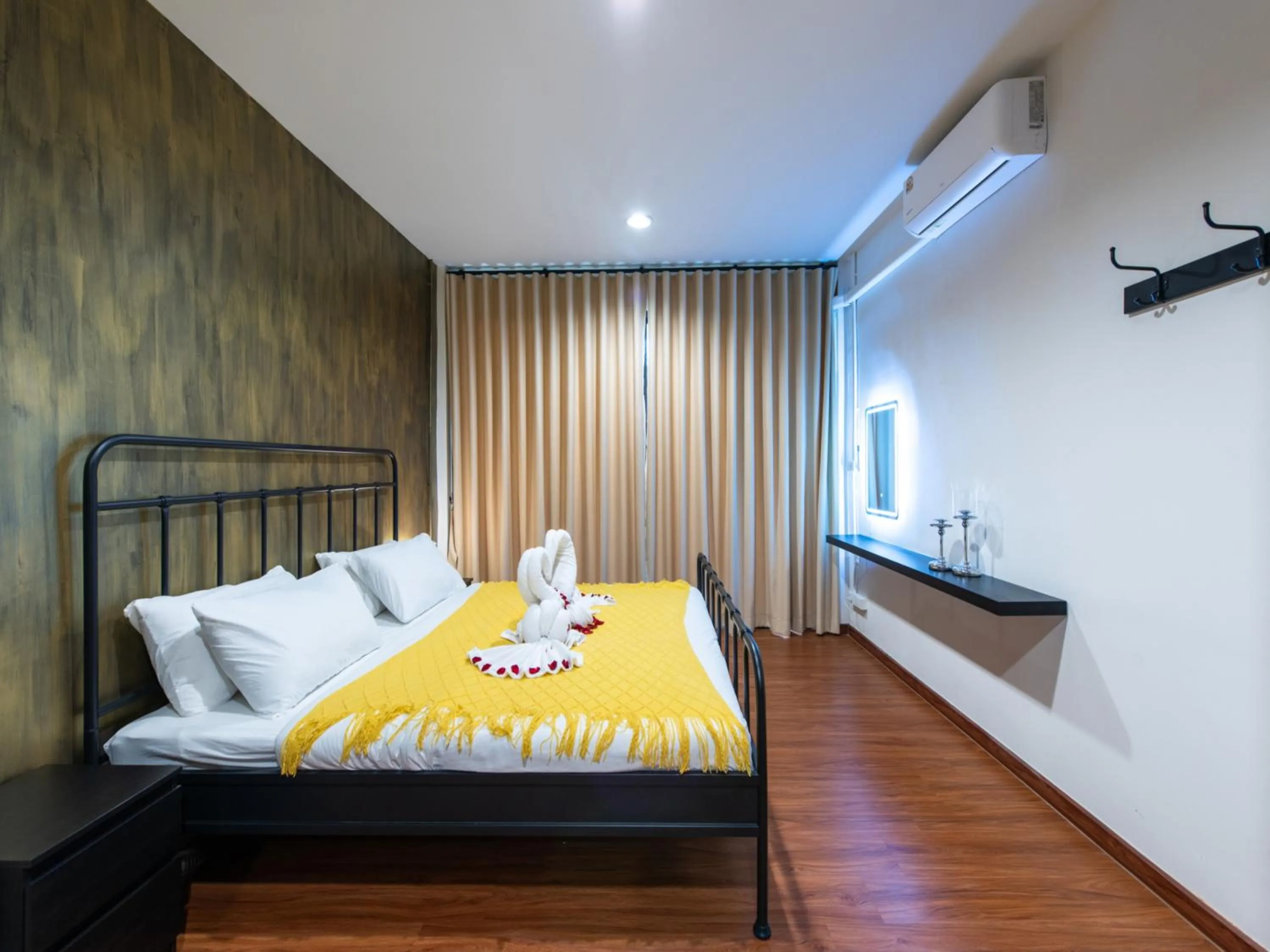 Bed in The City Yaowarat Hotel