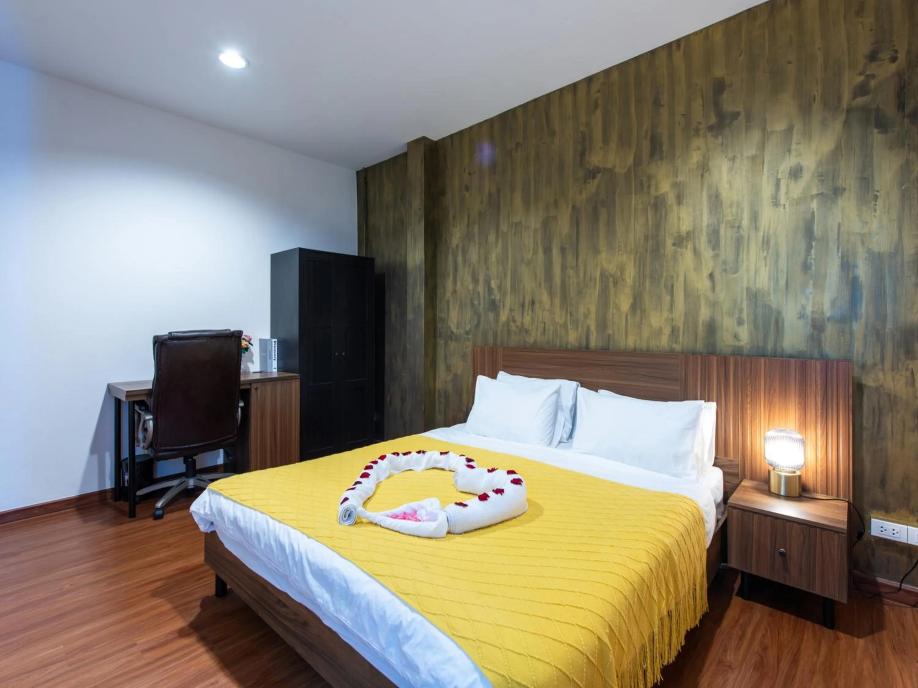 Bed in The City Yaowarat Hotel