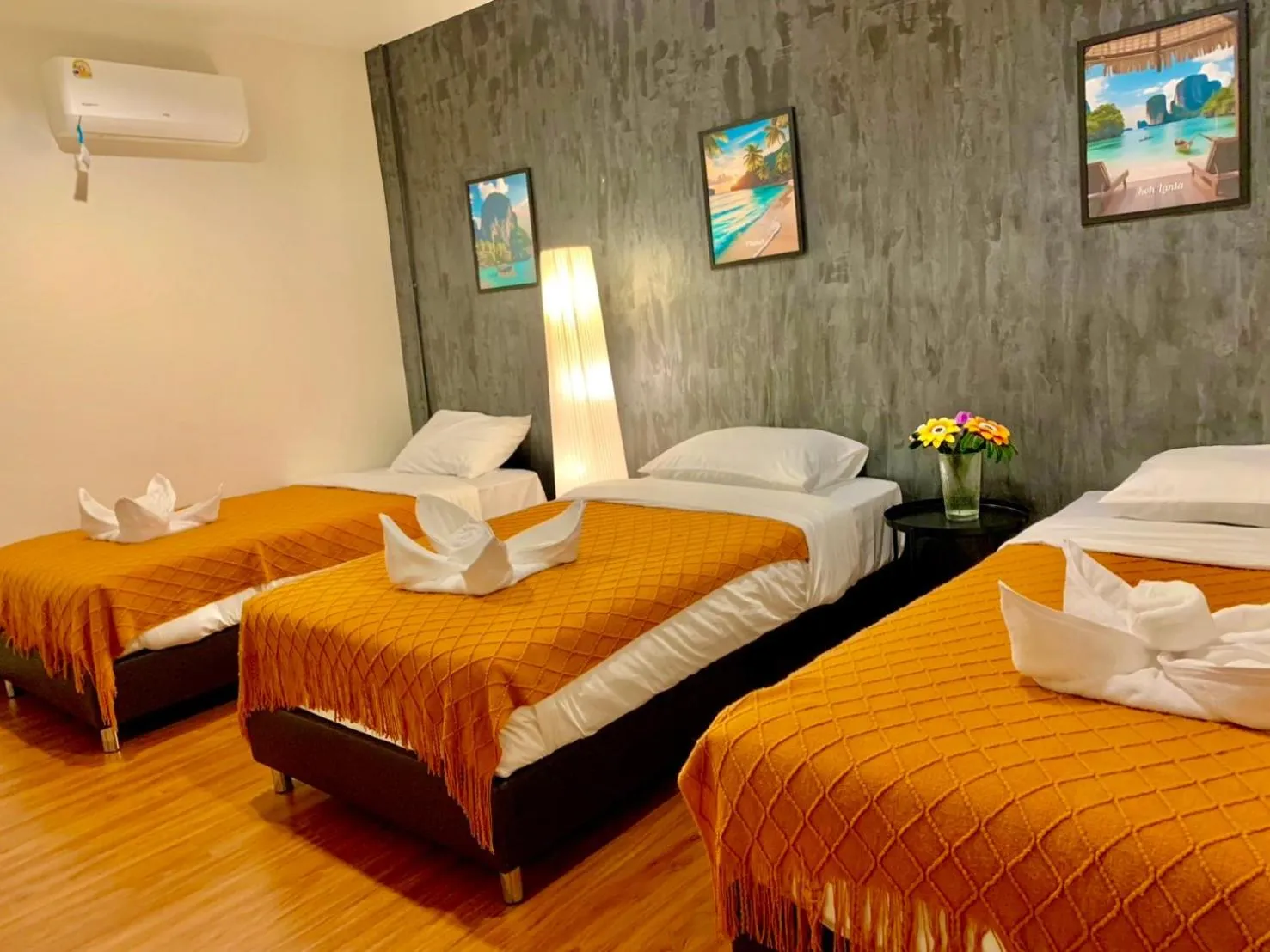 Bed in The City Yaowarat Hotel