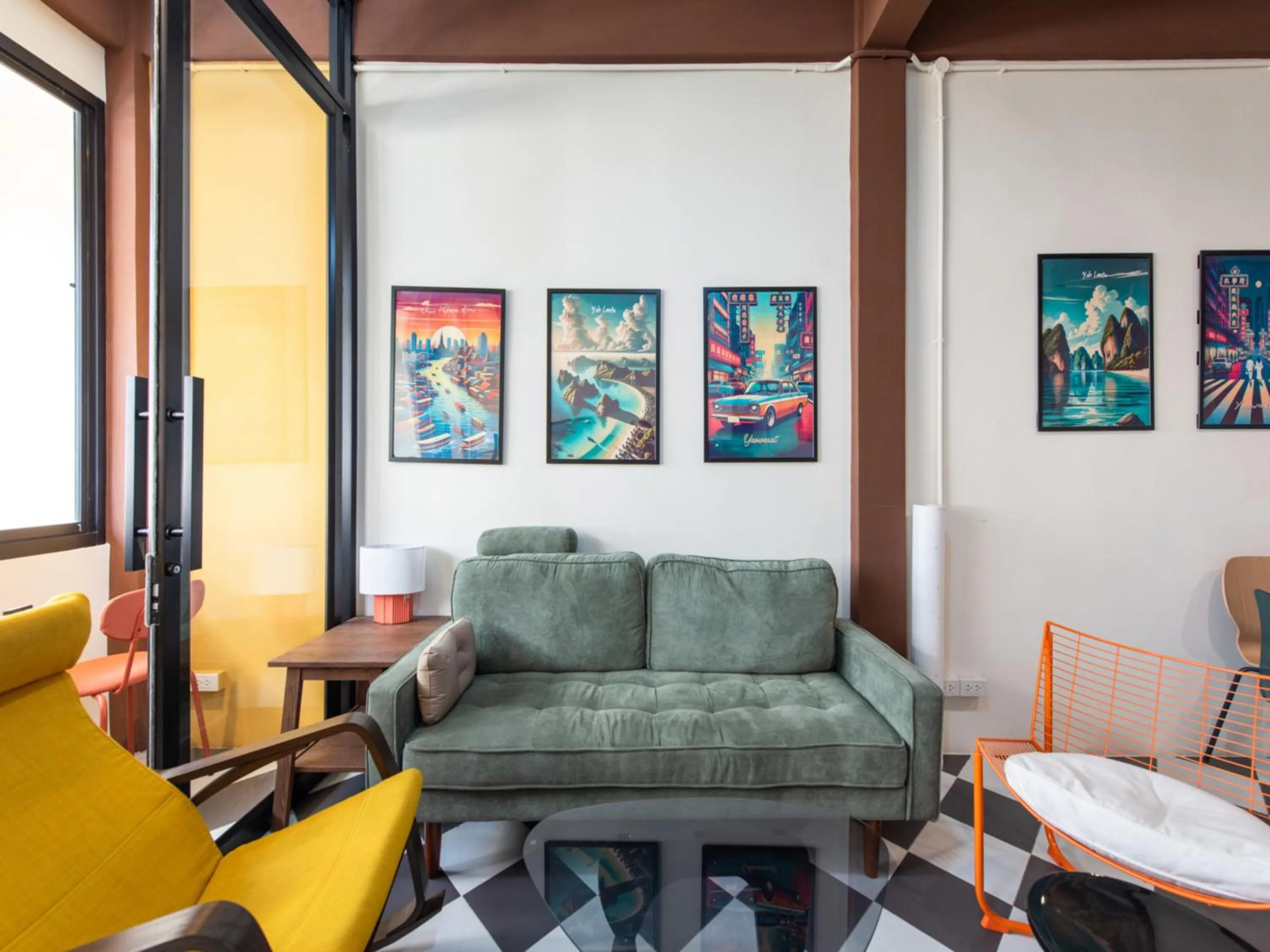 Living room in The City Yaowarat Hotel