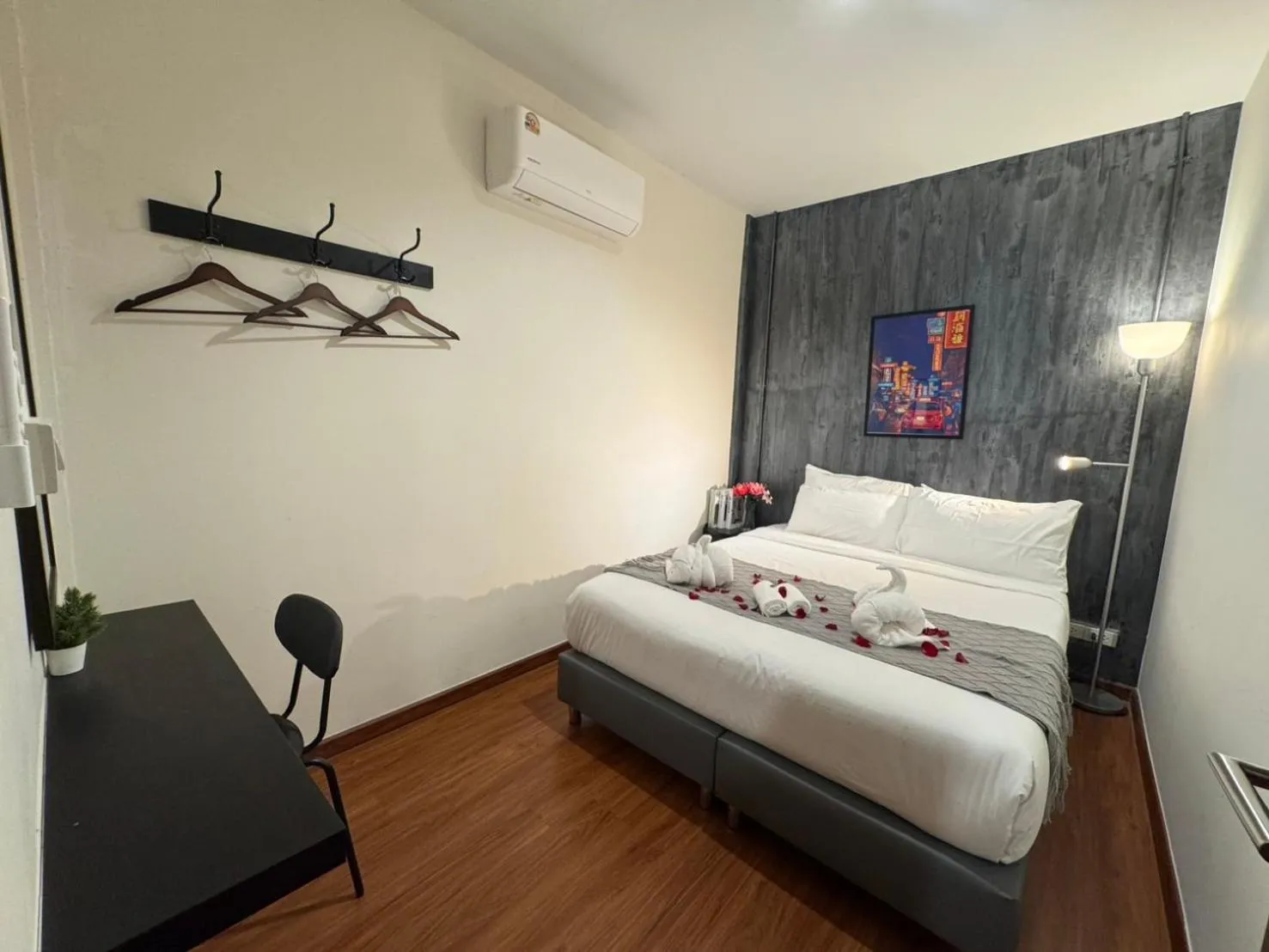 Bed in The City Yaowarat Hotel