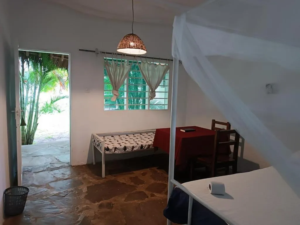 Bed in Travellers Inn Resort Malindi