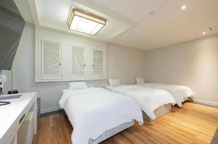 Triple Room in Stay Hotel Incheon Airport Triple Room in Stay Hotel Incheon Airport