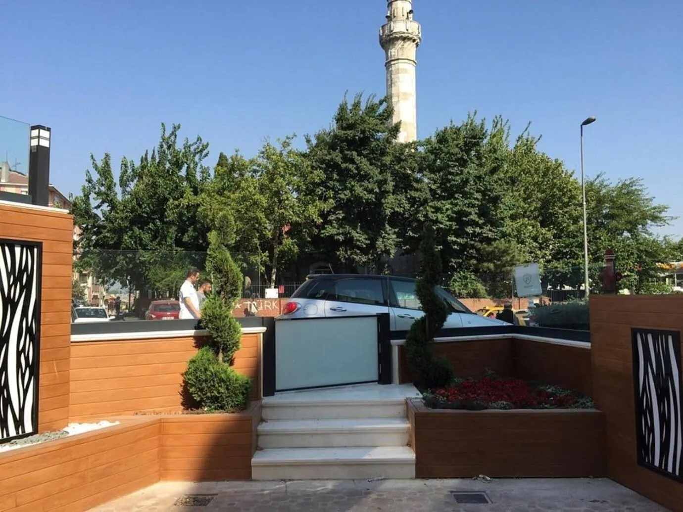 Garden in Hanna Hotel