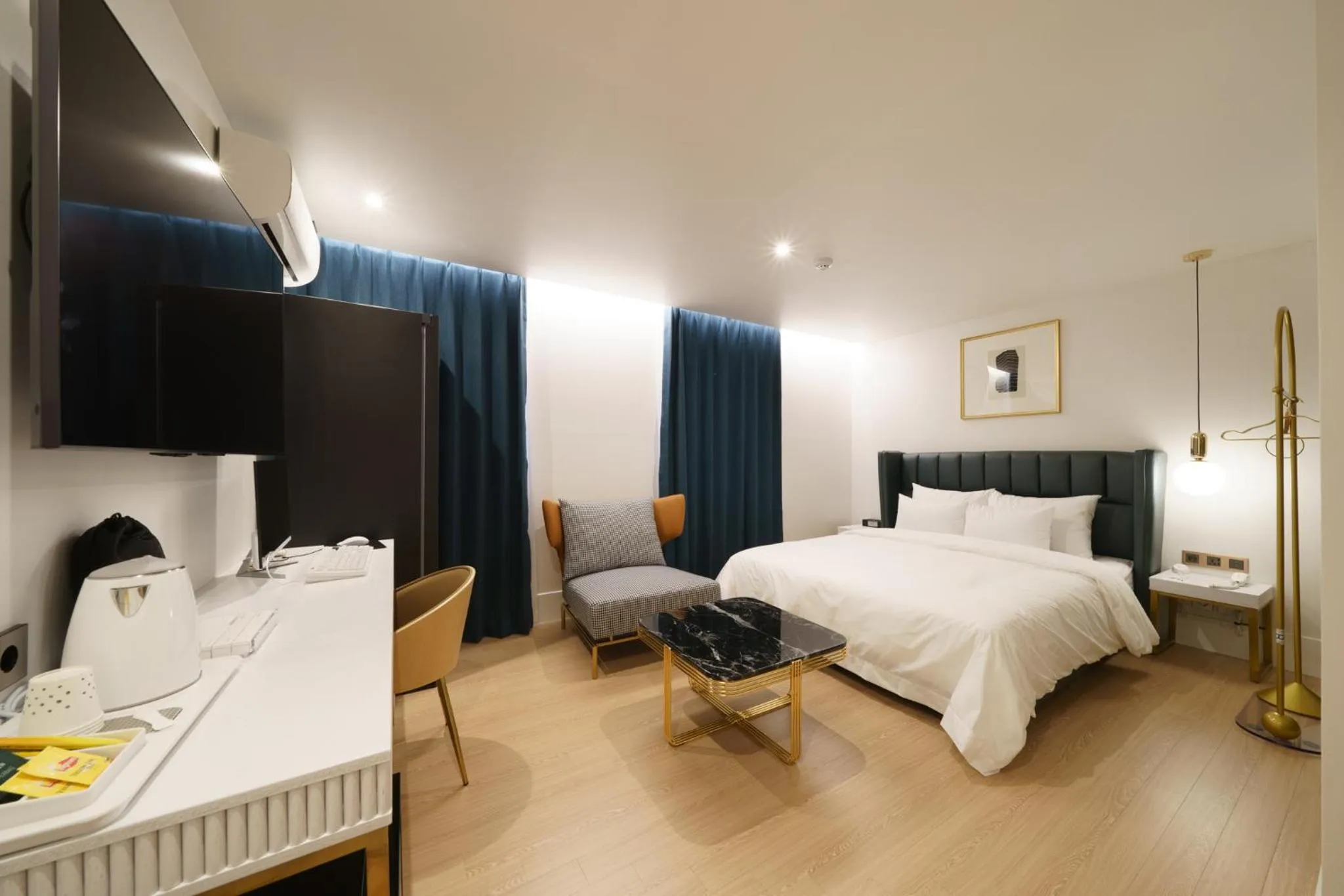 Bedroom, Bed in Busan H Avenue Jeonggwan Branch