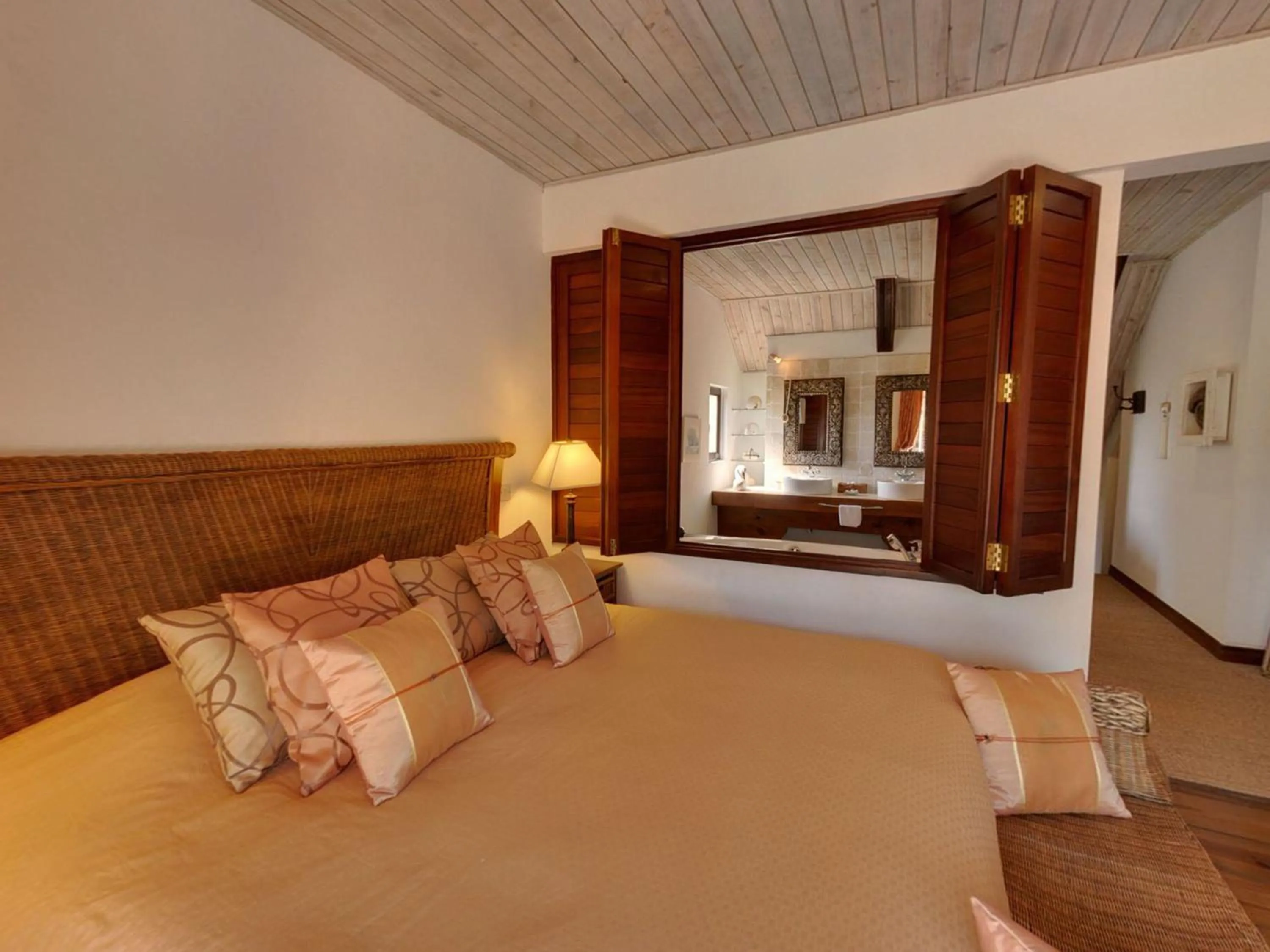 Bed in Maison Mucuna