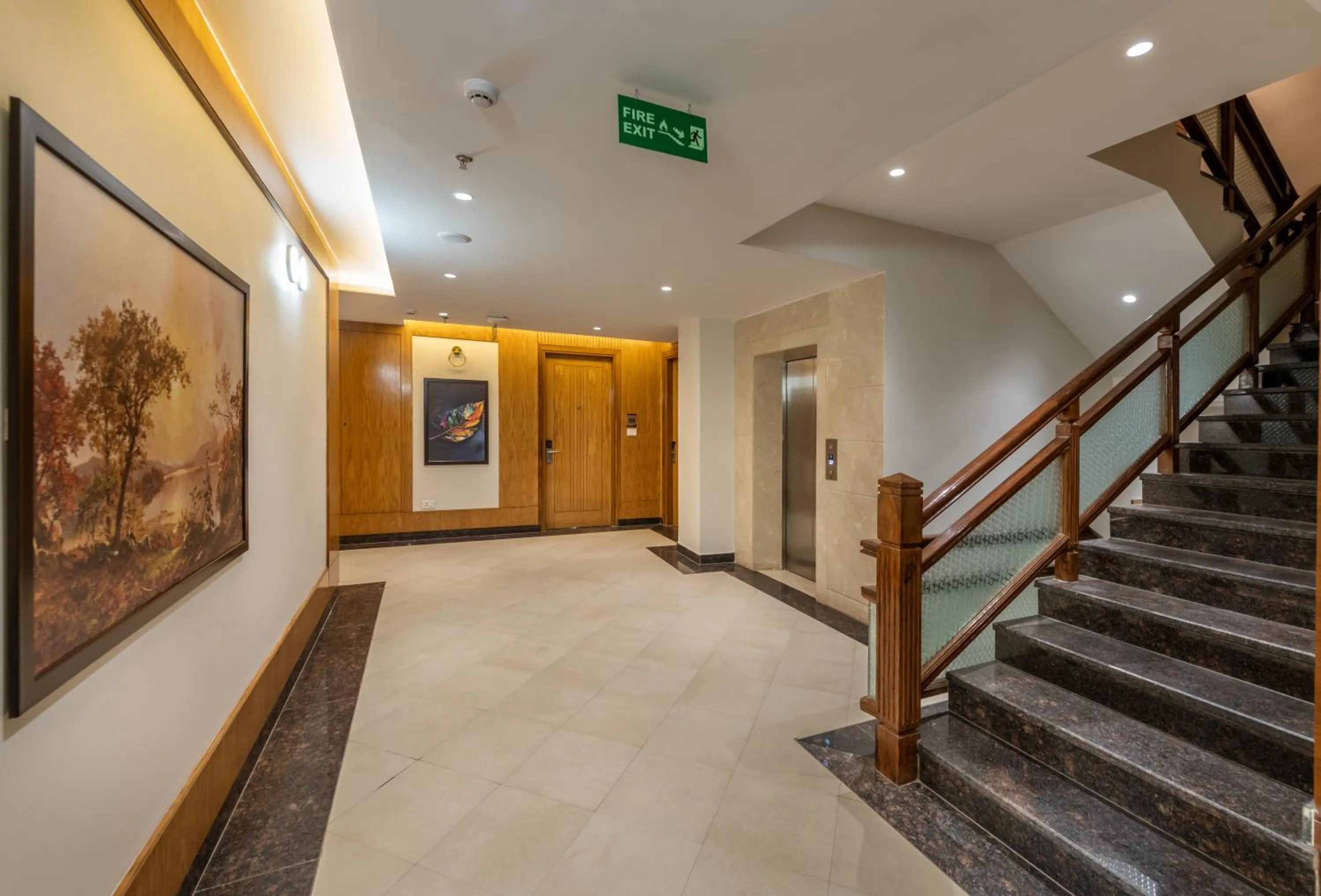 elevator in Lords Eco Inn Dera Bassi