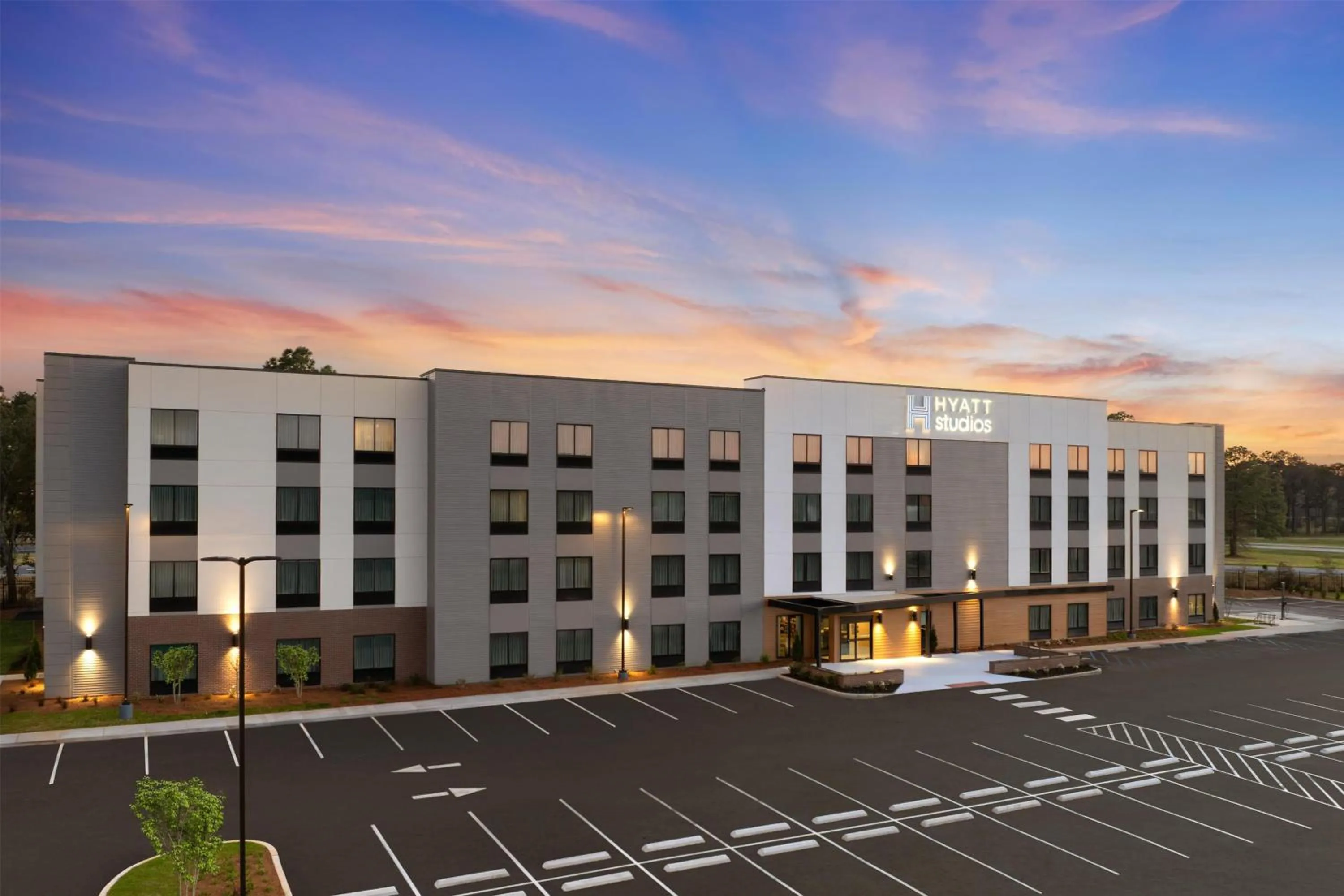 Property building in Hyatt Studios Mobile/Tillmans Corner