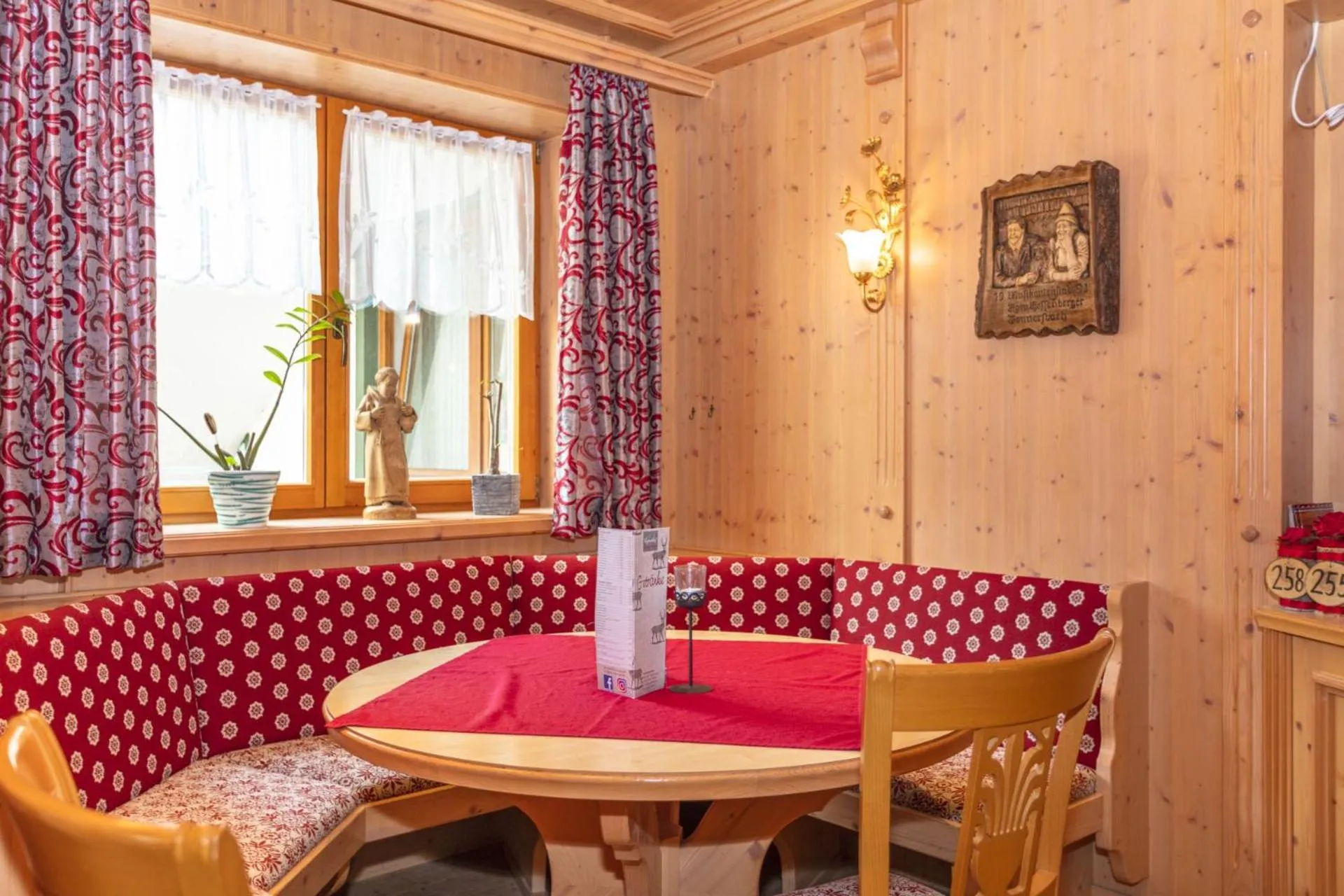 Restaurant/places to eat in Ruperti - Gästehaus