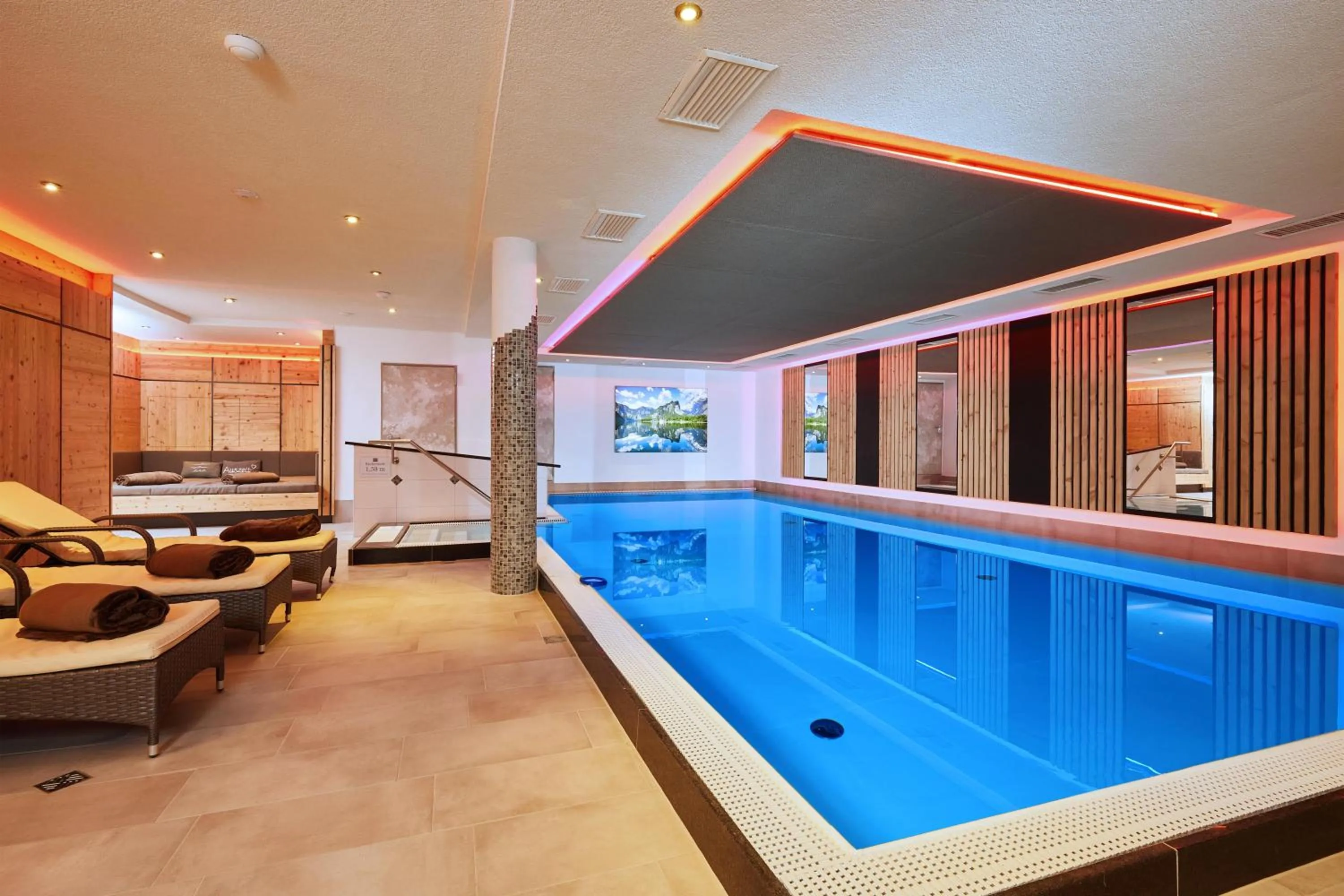 Pool view in Ruperti - Gästehaus