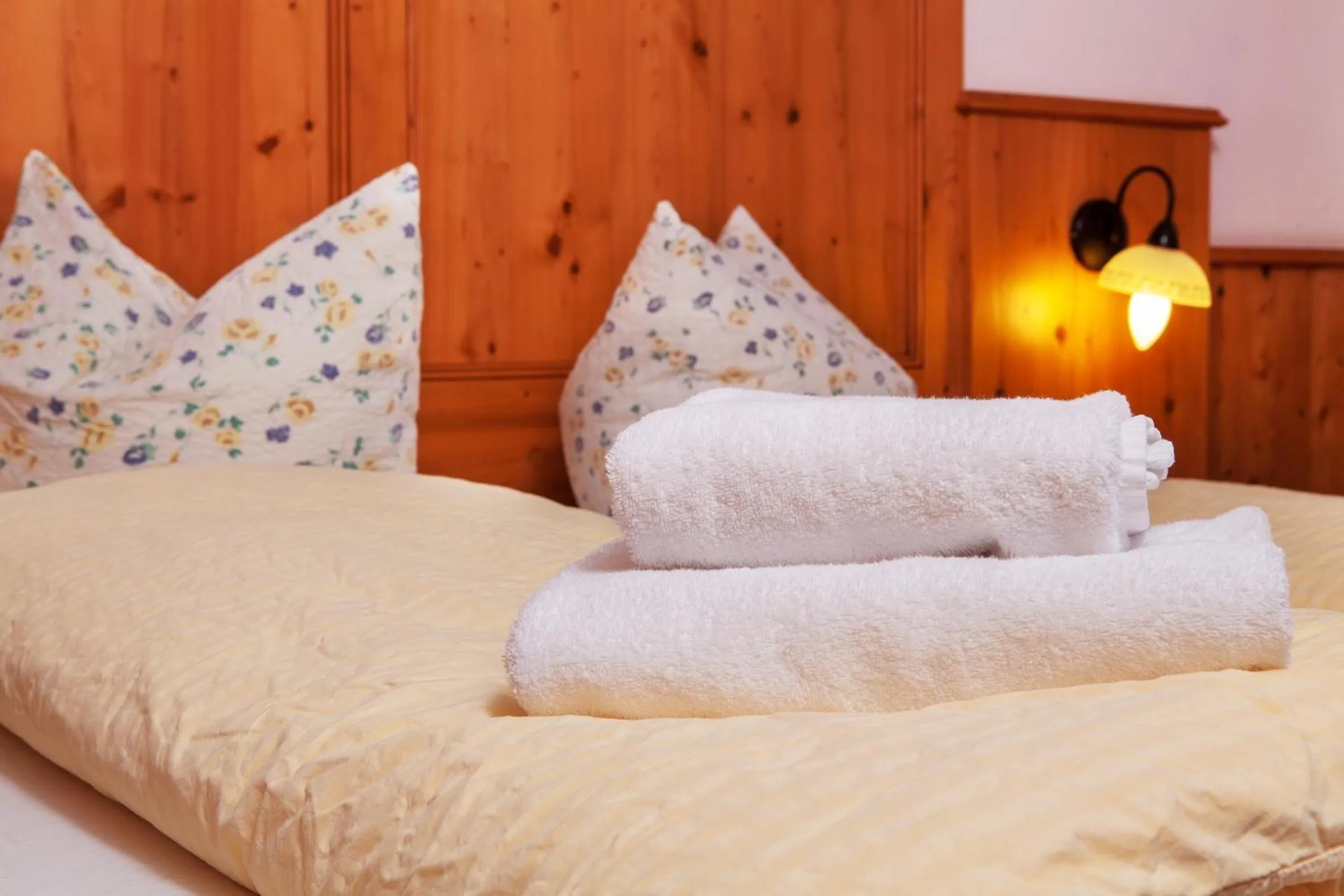 Photo of the whole room, Bed in Ruperti - Gästehaus