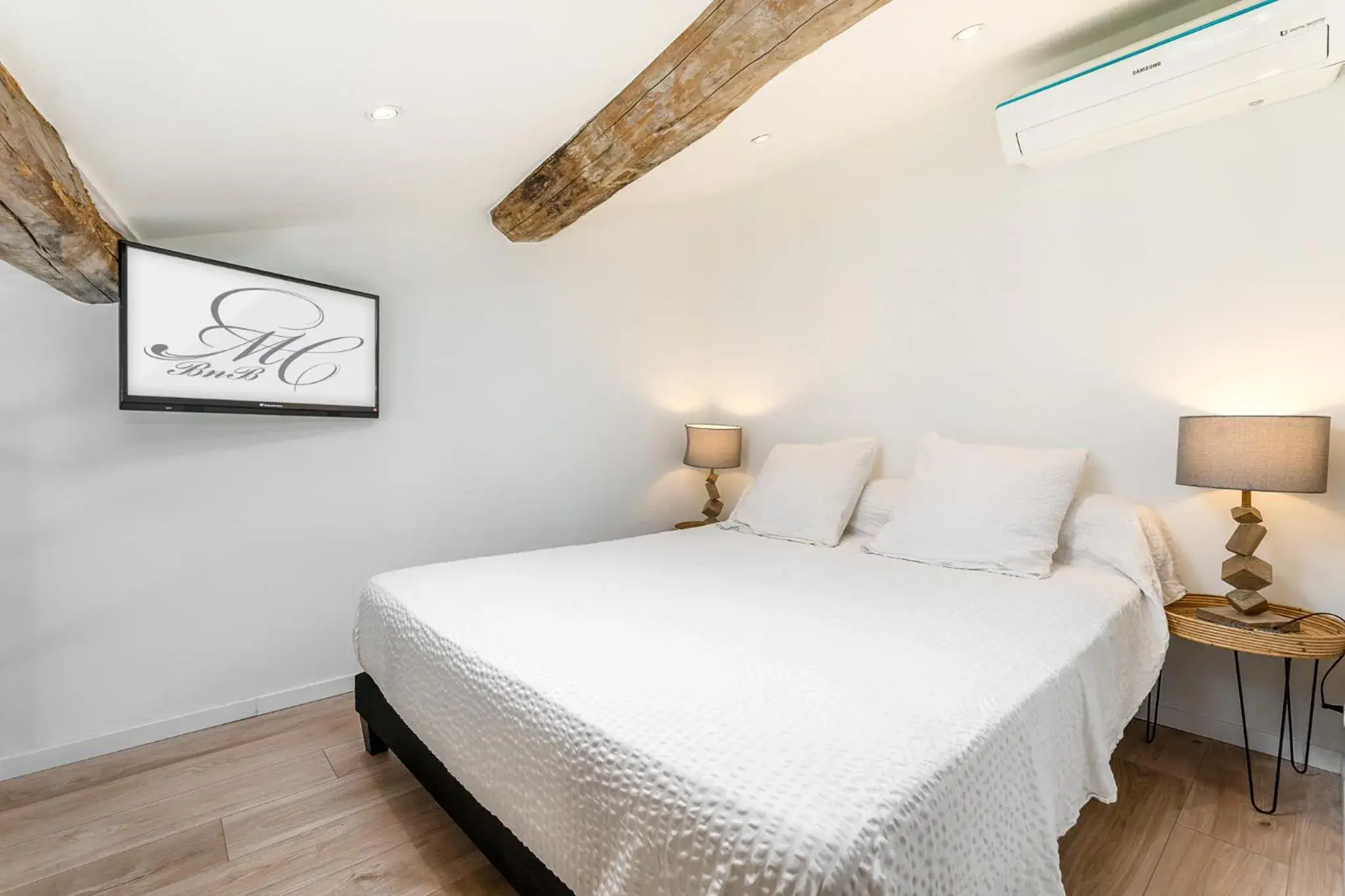 Deluxe Suite in Maison Carles BnB Deluxe Suite in Maison Carles BnB