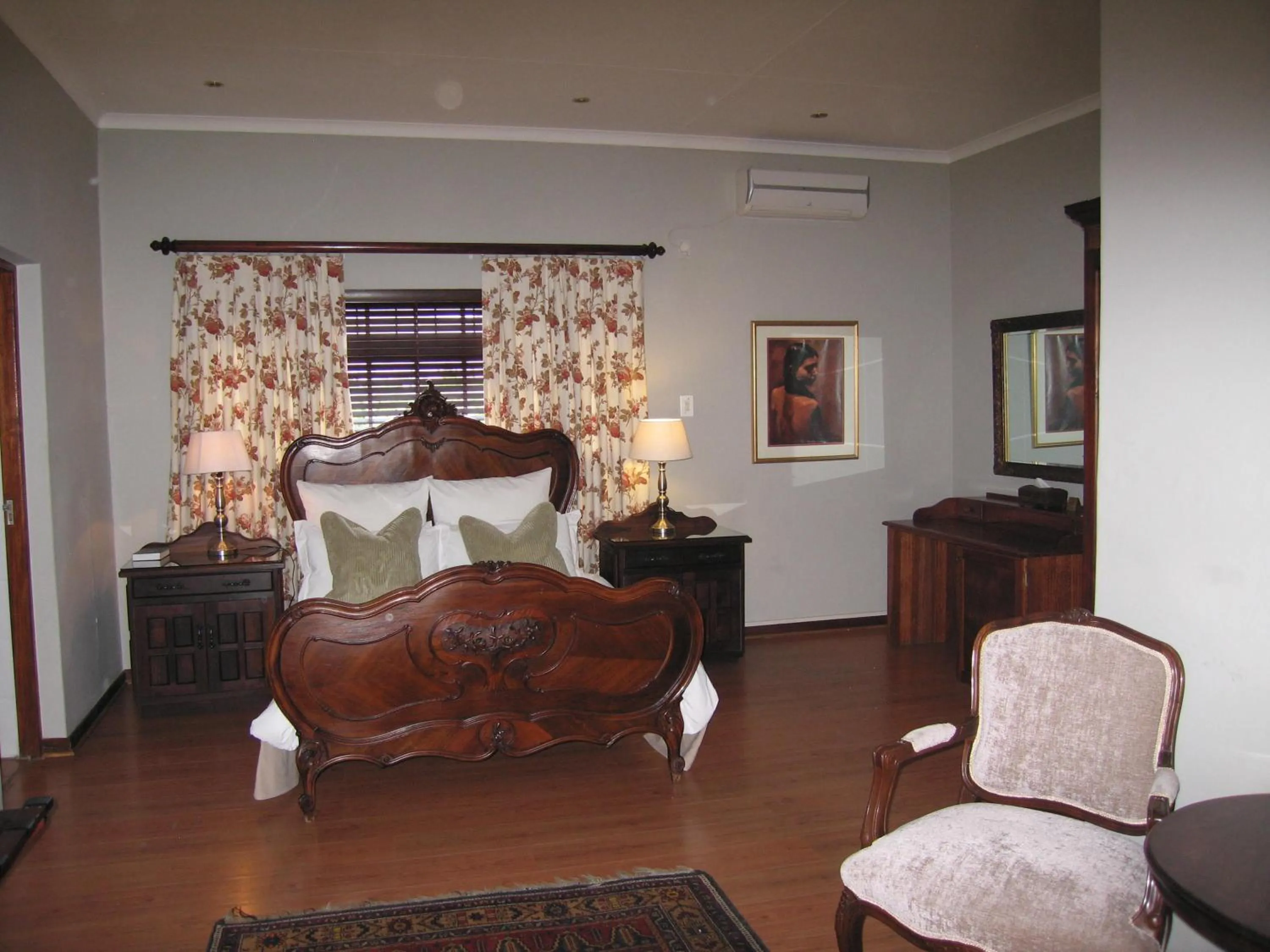 Bedroom in Beaufort Manor Country Lodge