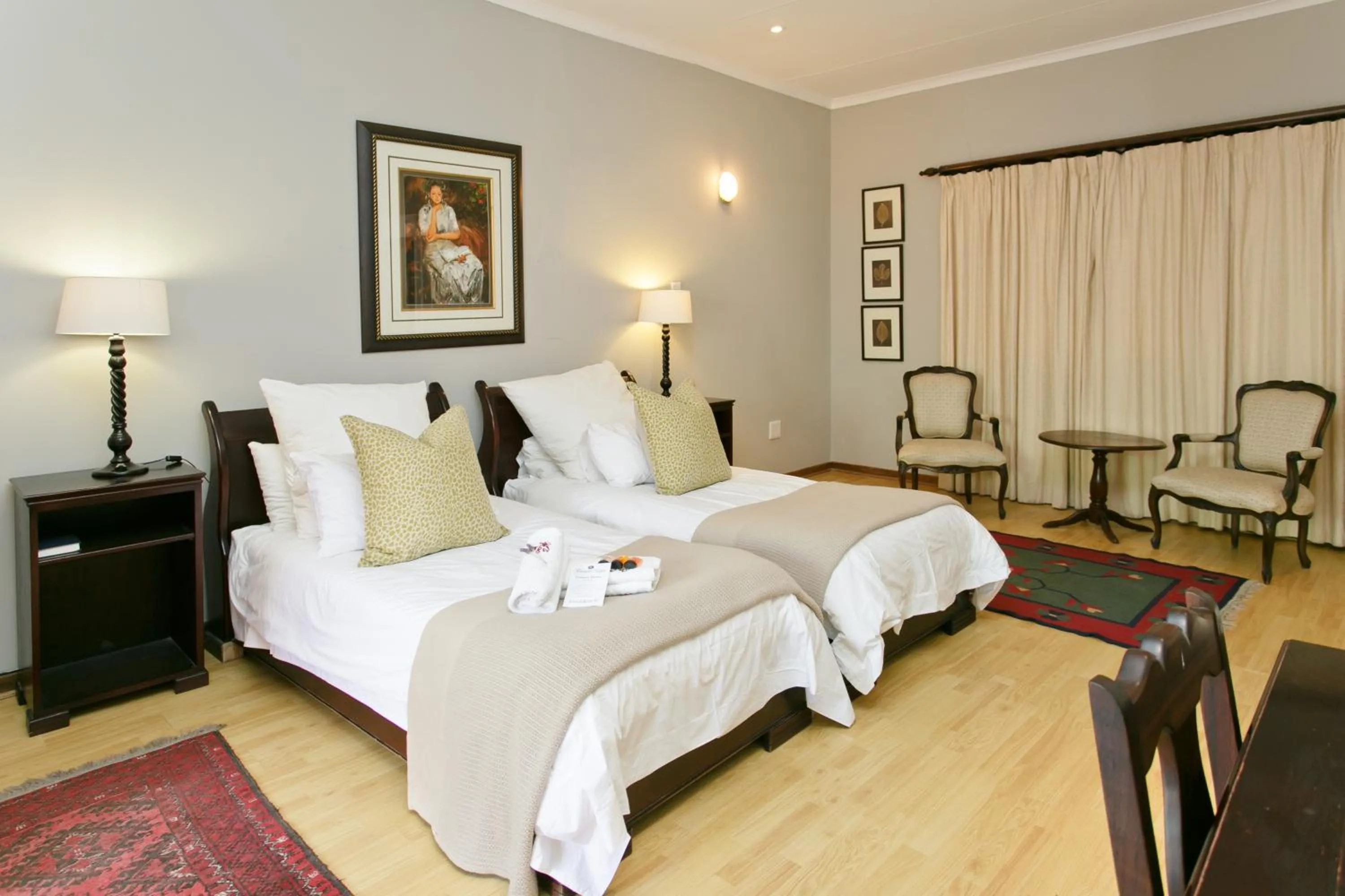 Bedroom, Bed in Beaufort Manor Country Lodge