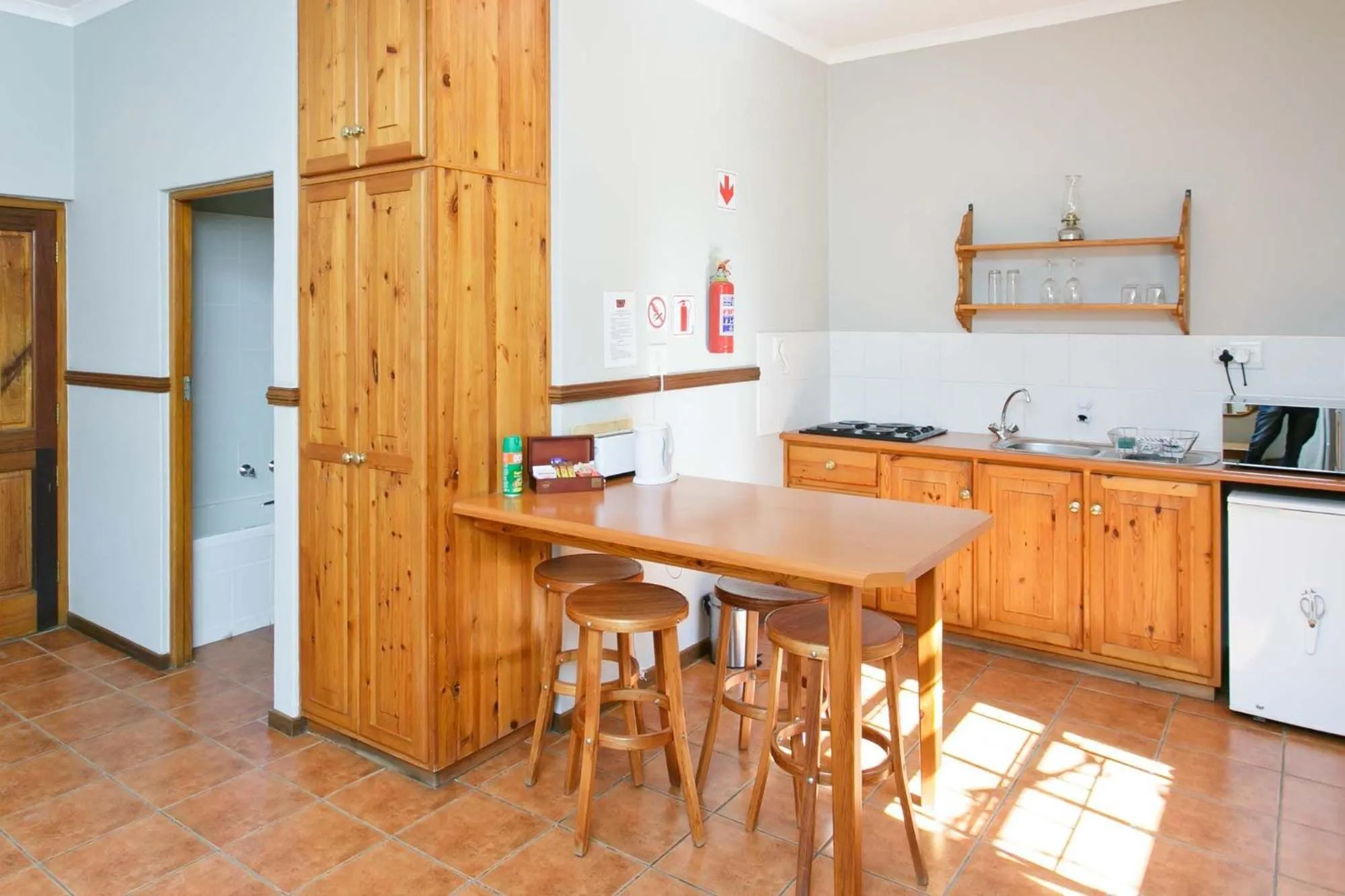 Kitchen or kitchenette in Beaufort Manor Country Lodge