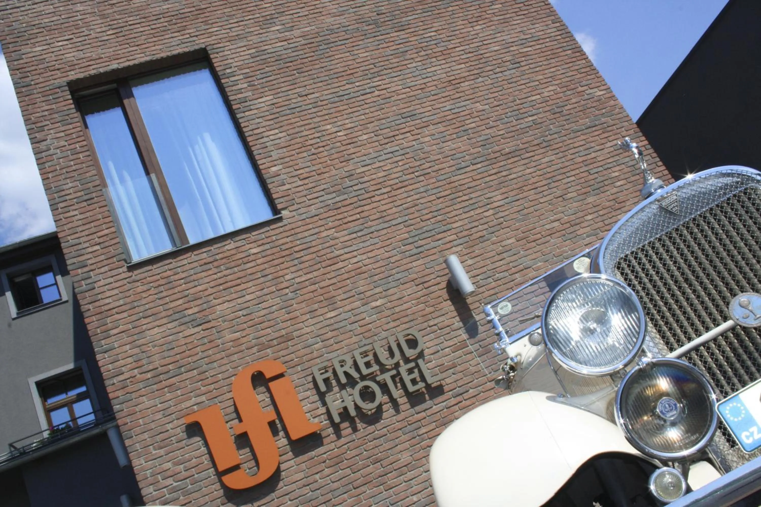 Facade/entrance in Hotel Freud