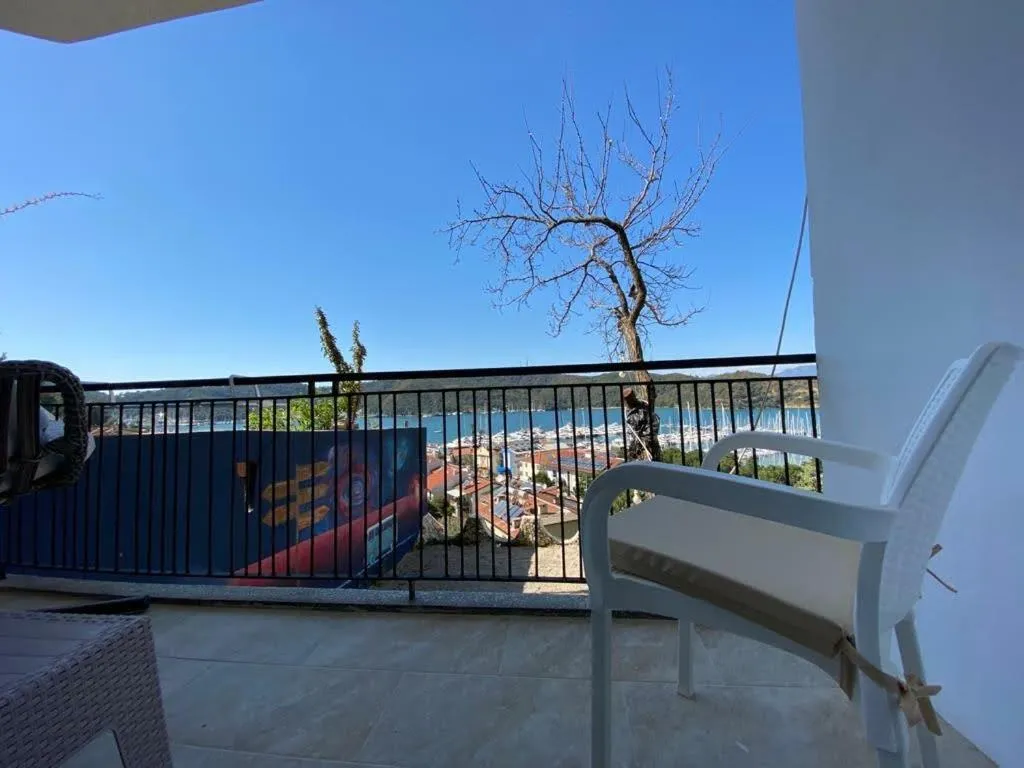Balcony/Terrace in El Camino Hostel & Pub
