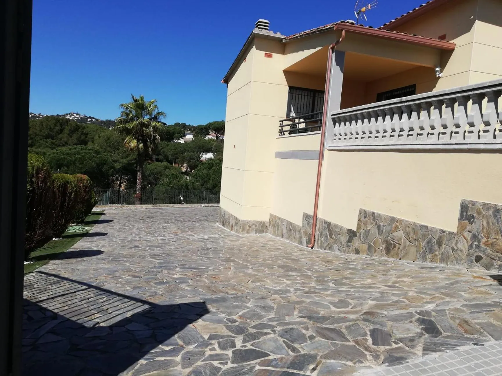 Property building in Villa Galicia