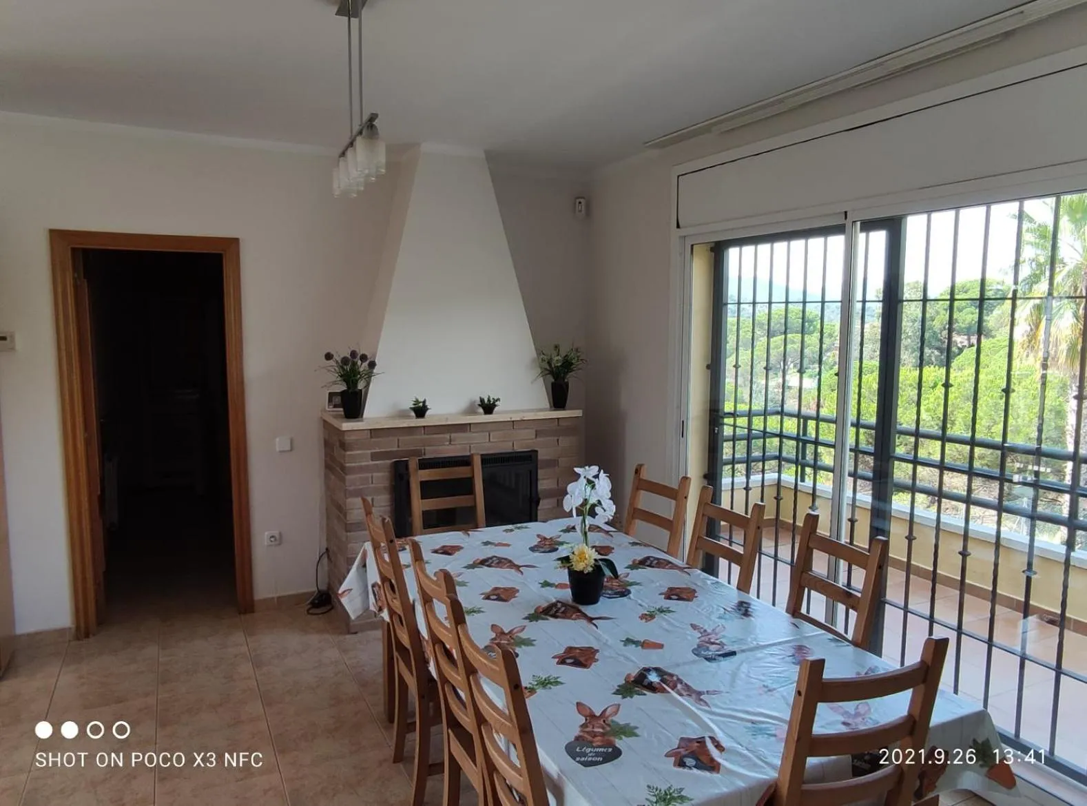 Communal lounge/ TV room in Villa Galicia