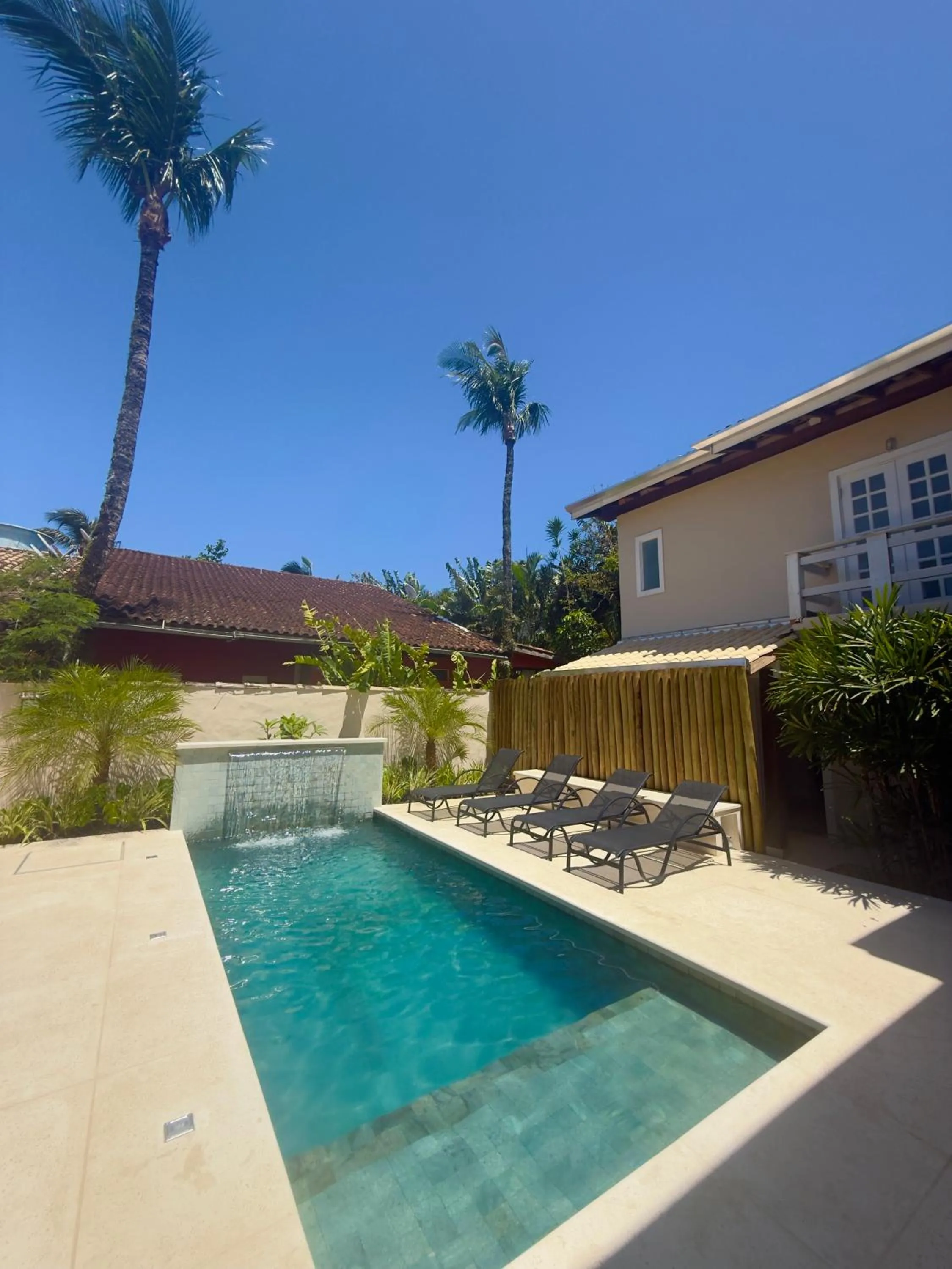 Pool view in Pousada Pantai Maresias