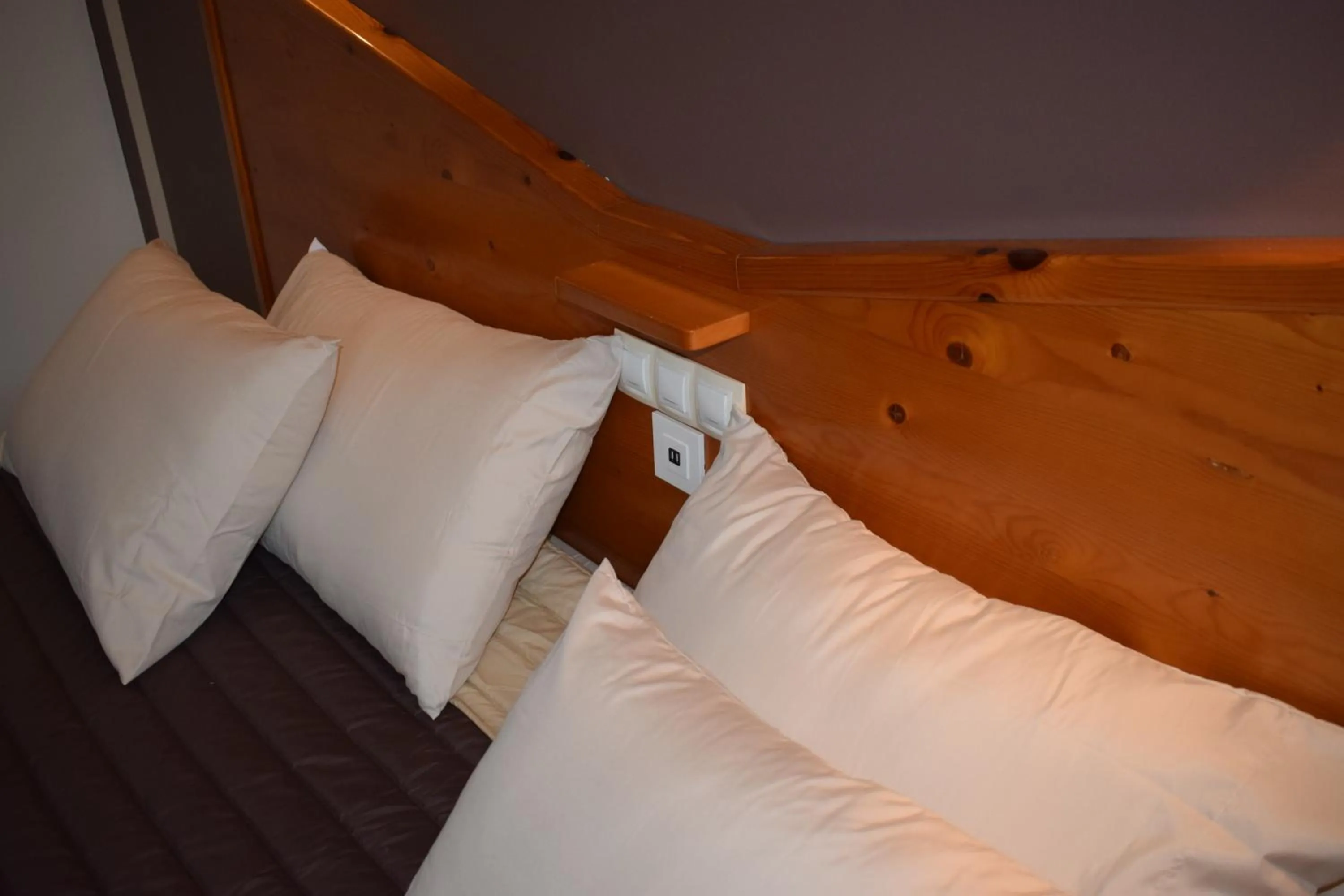 Bed in Hotel Restaurante Las Camelias