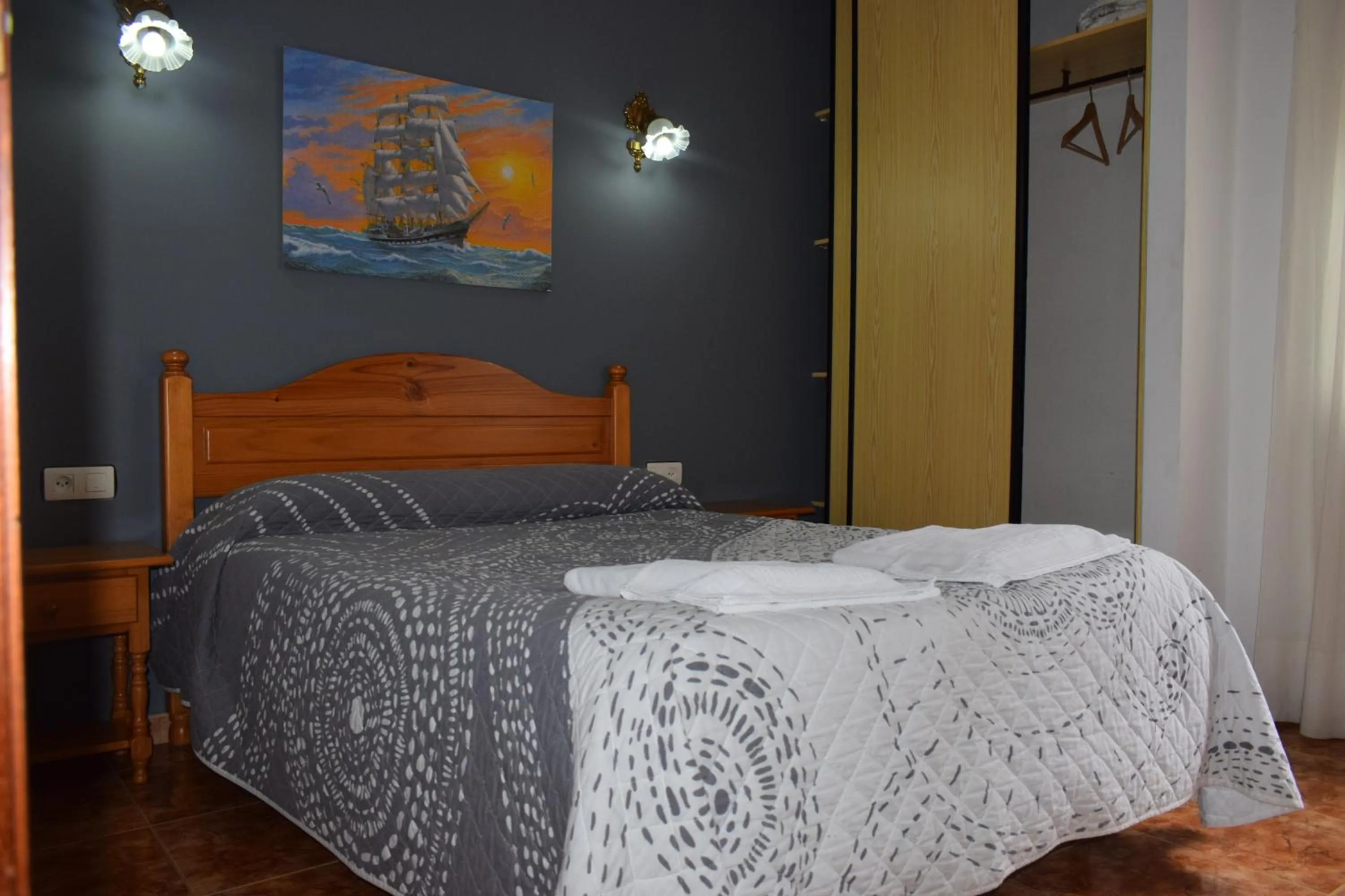 Bed in Hotel Restaurante Las Camelias