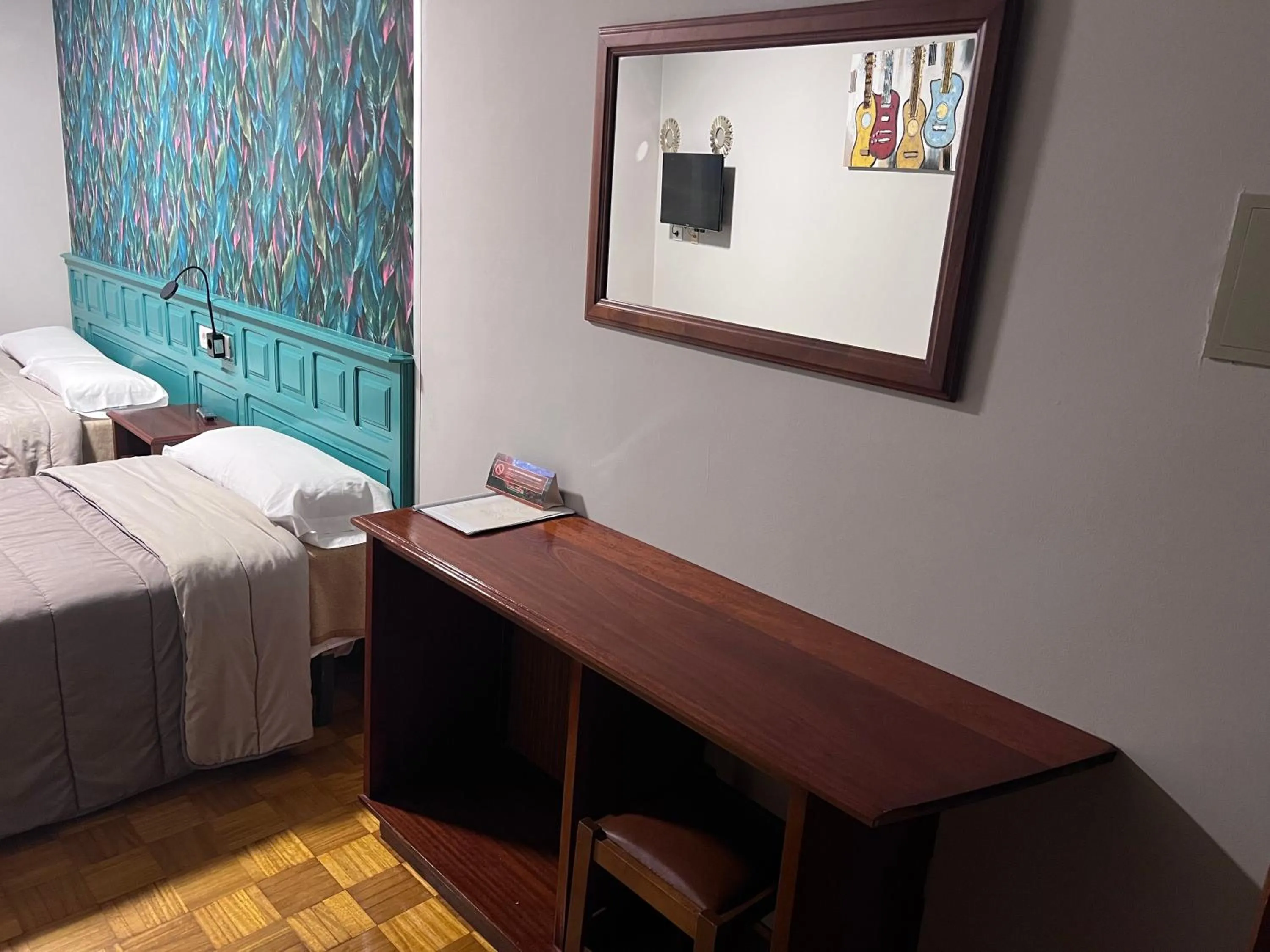 Bedroom, Bed in Hotel Celta Galaico