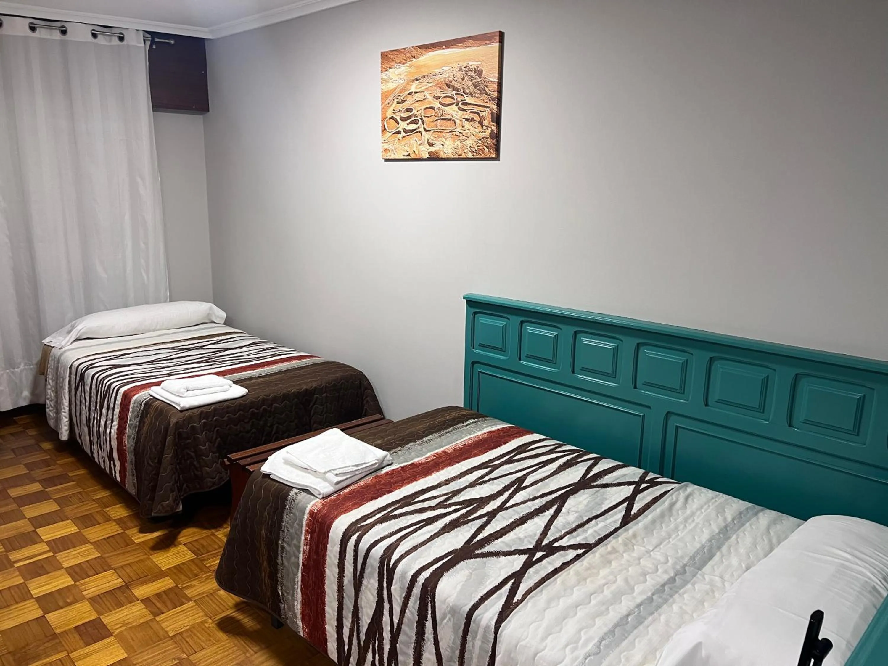 Bedroom, Bed in Hotel Celta Galaico